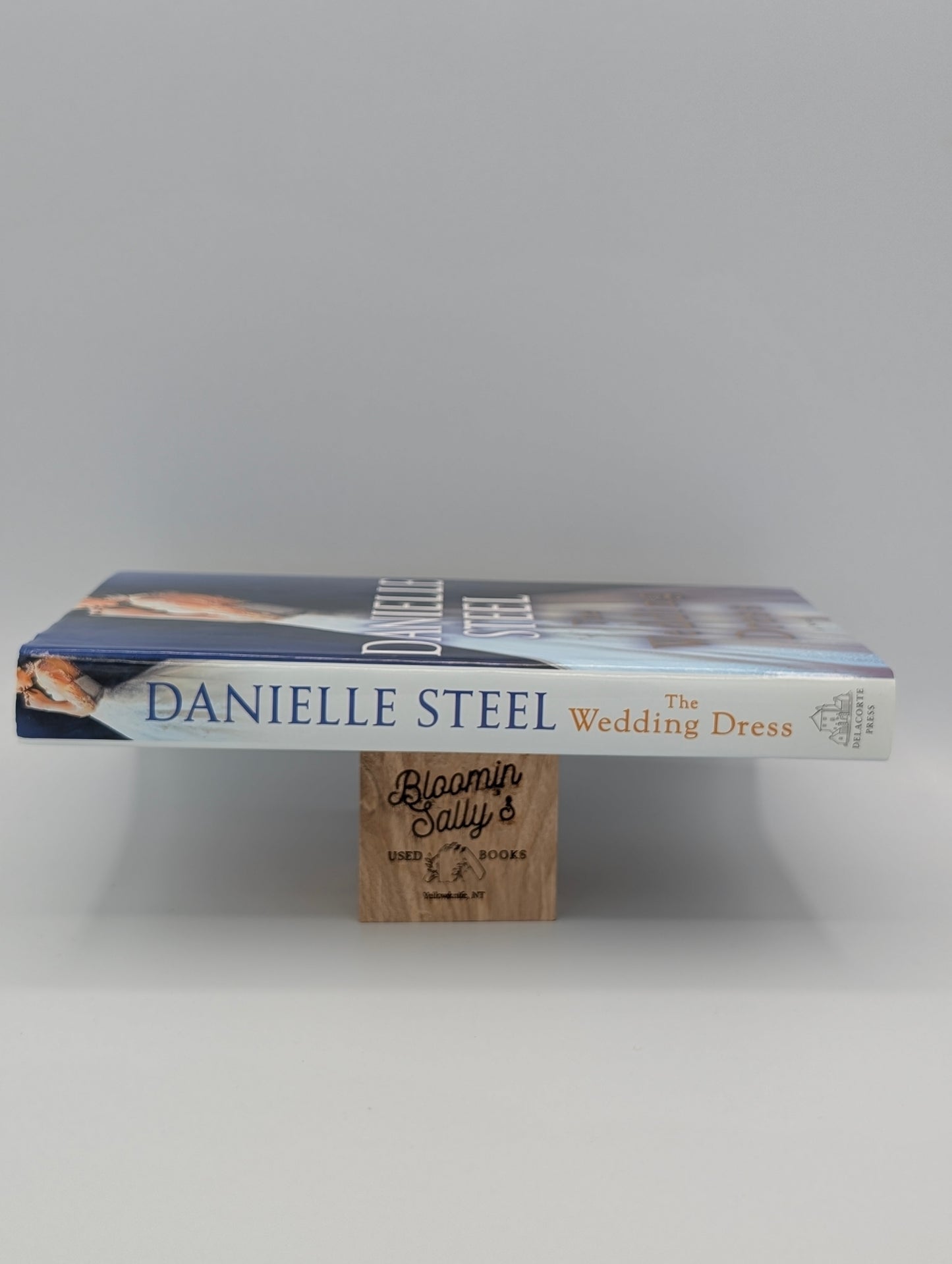 The Wedding Dress: A Novel
