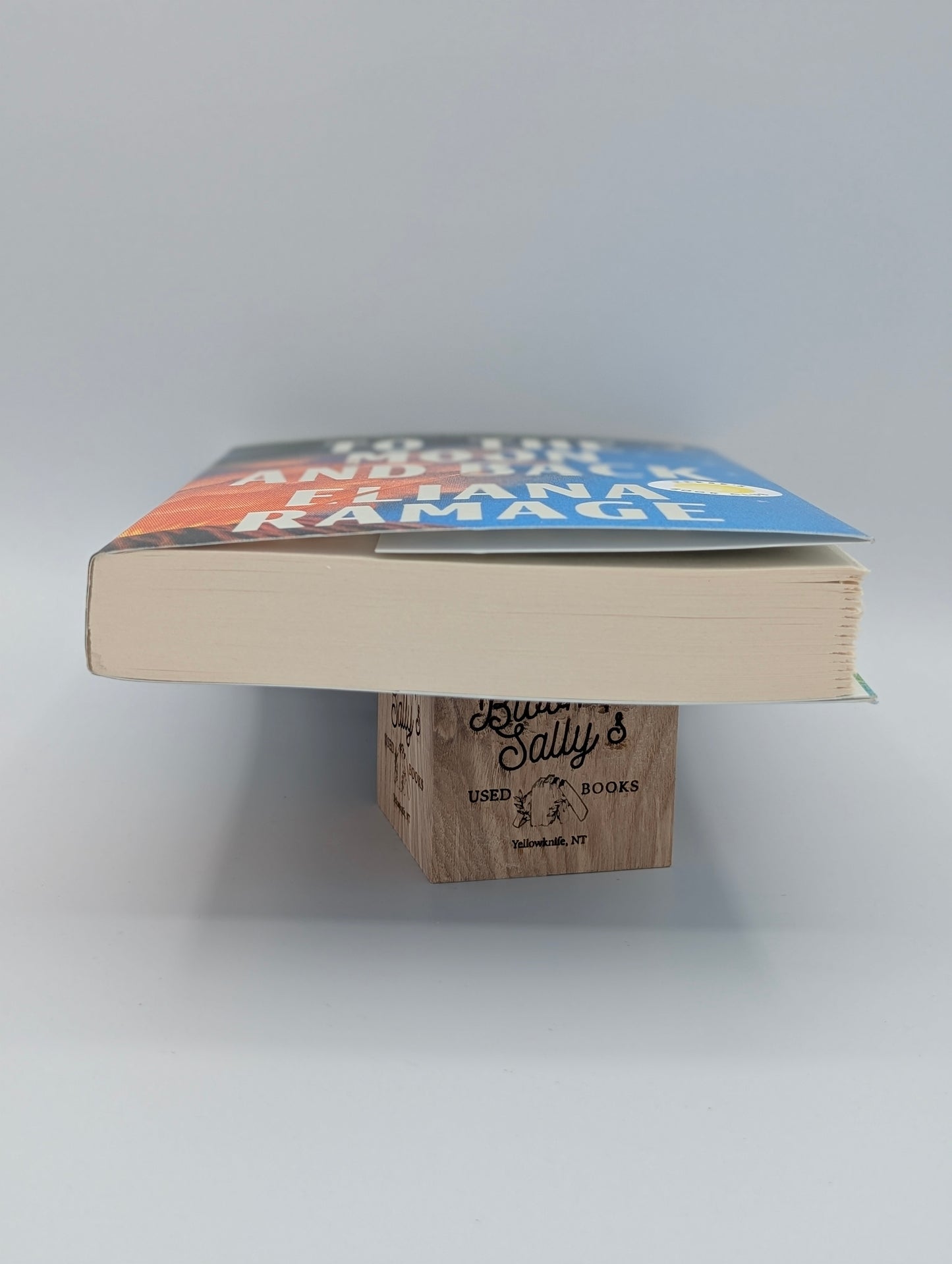 To the Moon and Back: A Novel (Reese's Book Club)