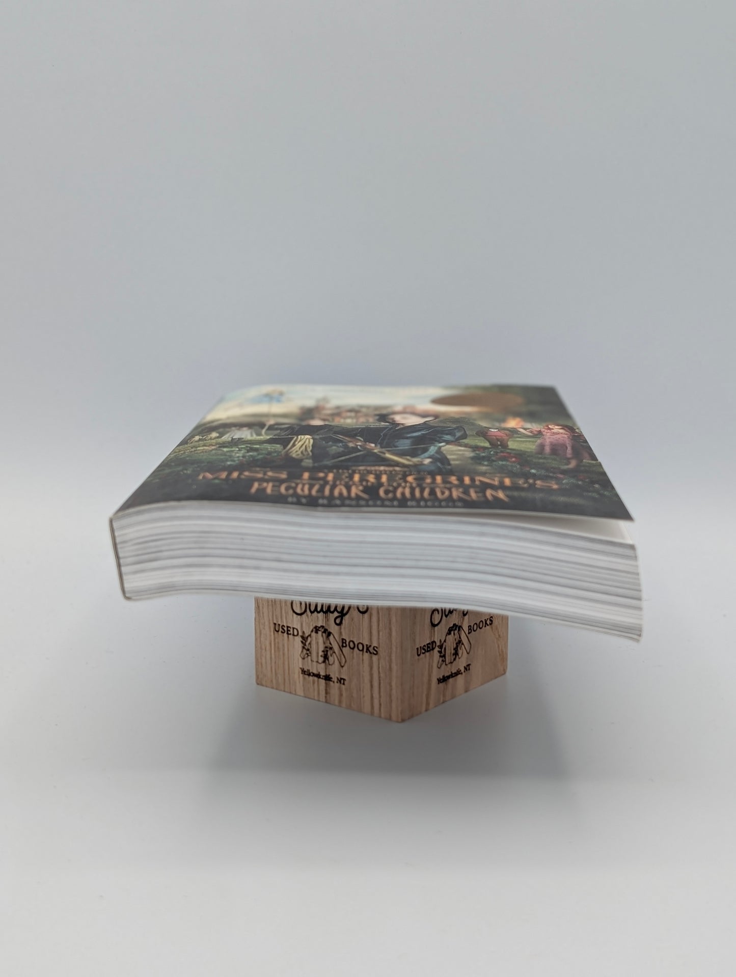 Miss Peregrine's Home for Peculiar Children (Movie Tie-In Edition) (Miss Peregrine's Peculiar Children)