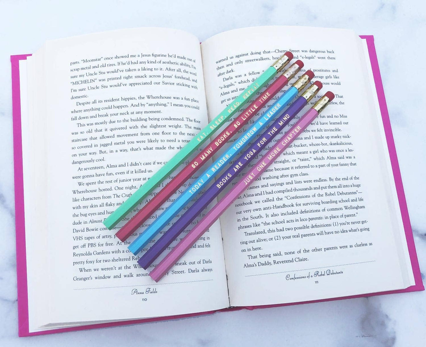 Ensemble de crayons pour amoureux des livres