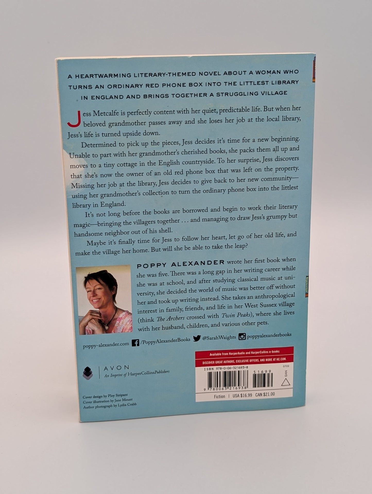 The Littlest Library: A Novel