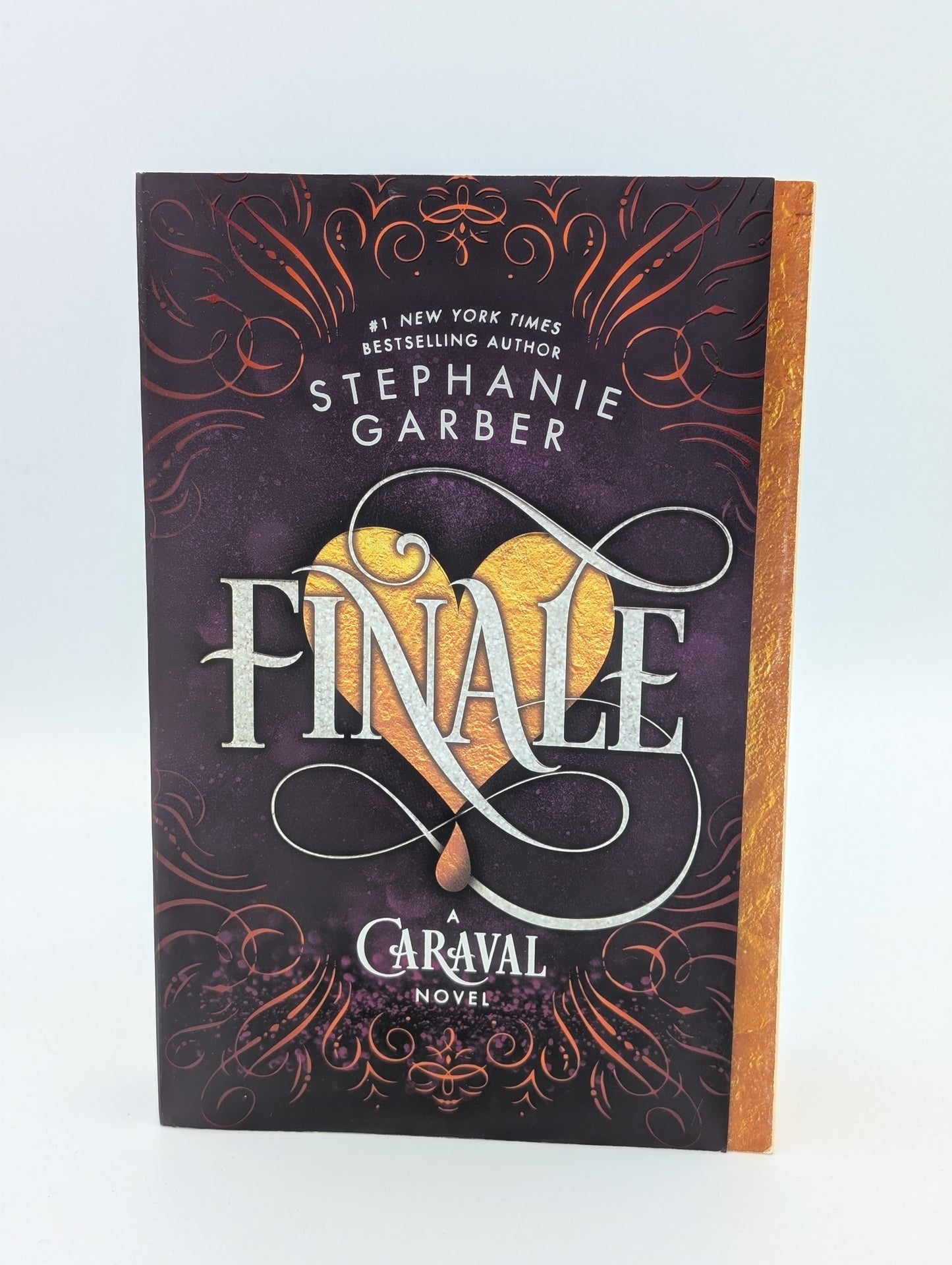 Finale: A Caraval Novel (Caraval, 3)