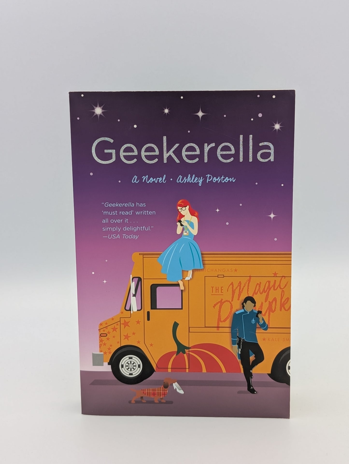 Geekerella : Un conte de fées pour fangirls (Il était une fois une convention)