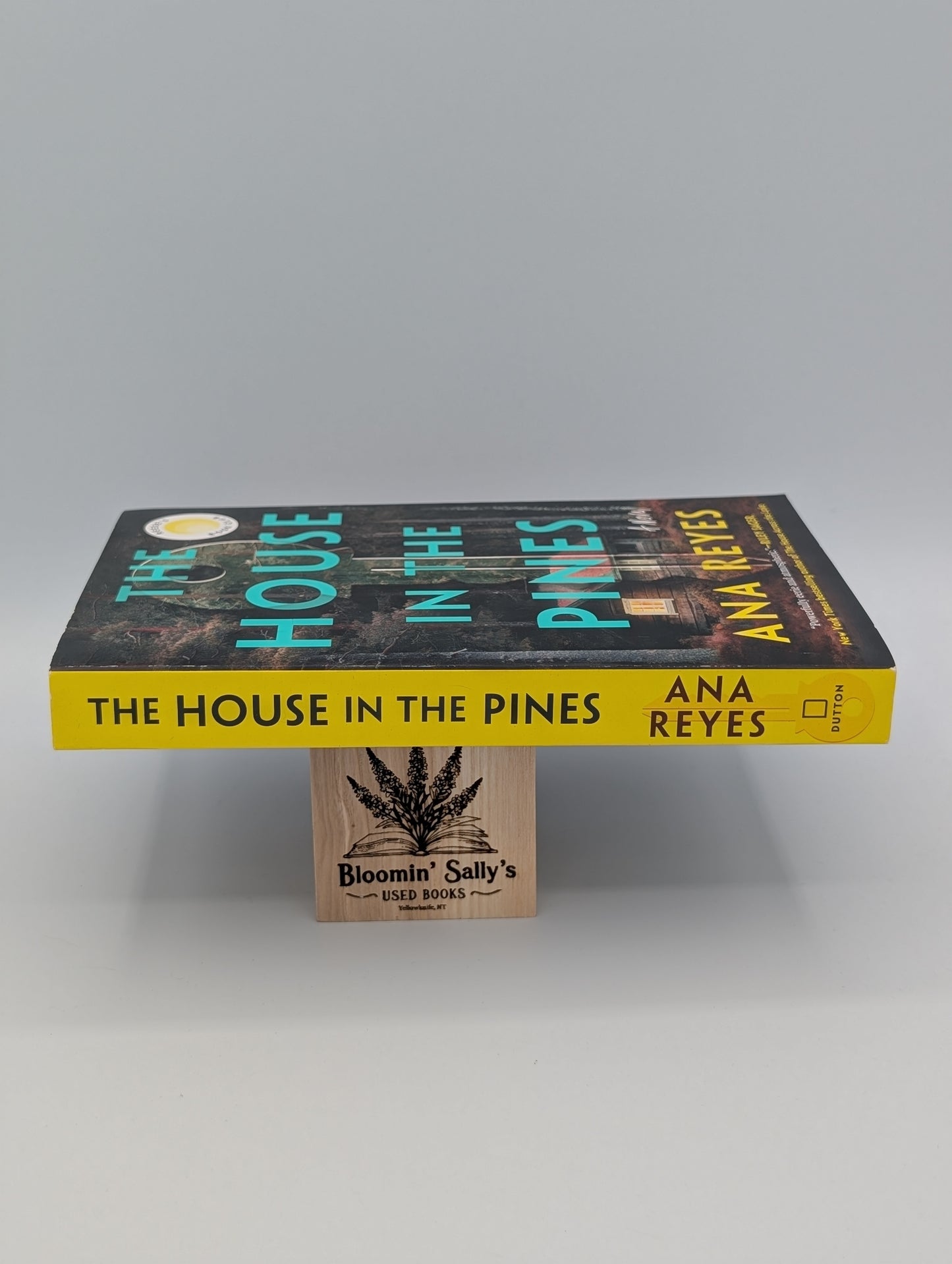 The House in the Pines (Very Good-Wild Bloom)
