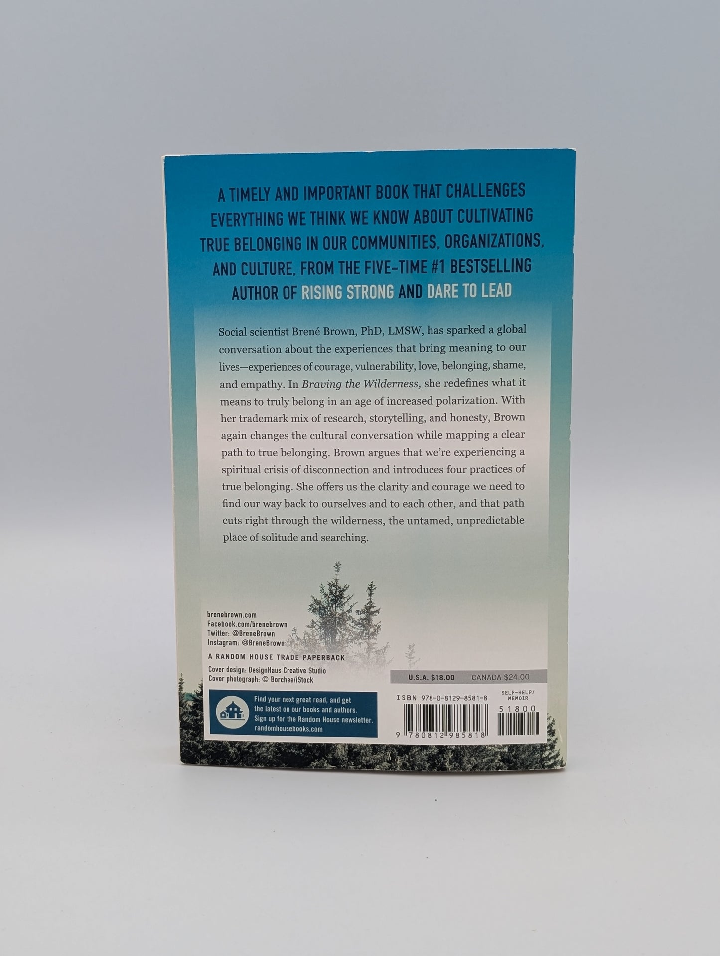 Affronter la nature sauvage : Le club de lecture de Reese : La quête d'une véritable appartenance et le courage de rester seul