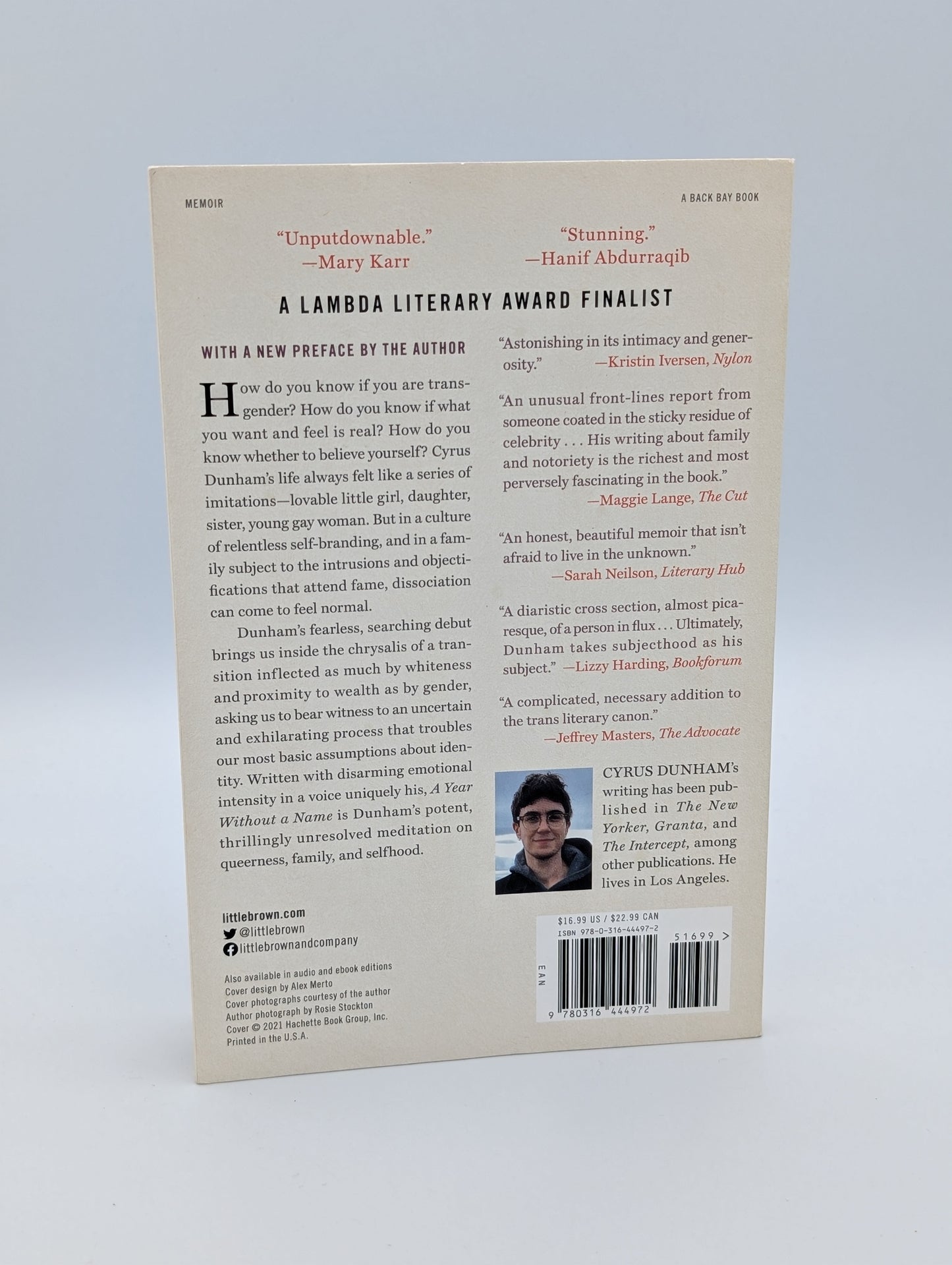 Une année sans nom : un récit autobiographique