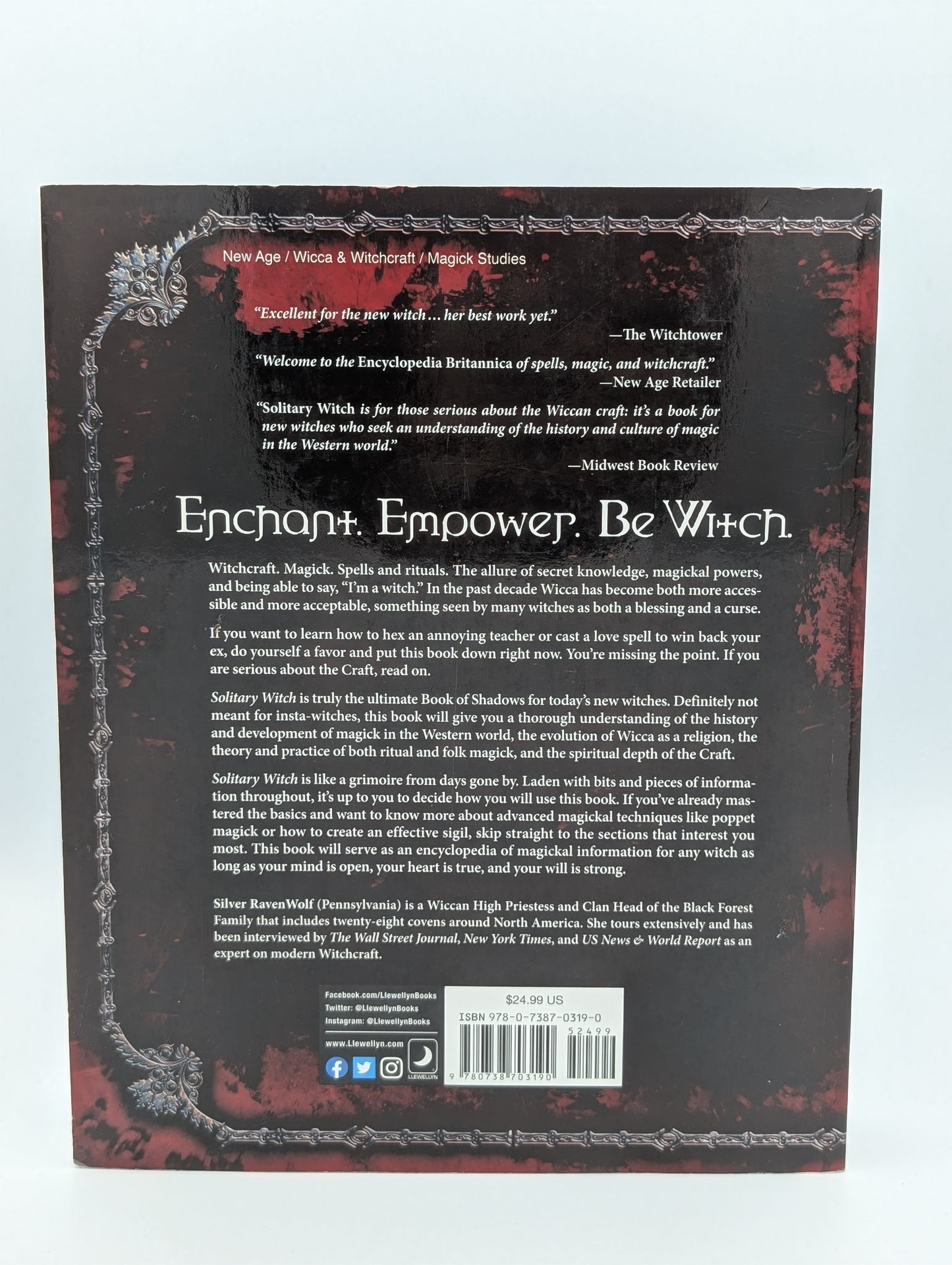 Solitary Witch: The Ultimate Book of Shadows for the New Generation