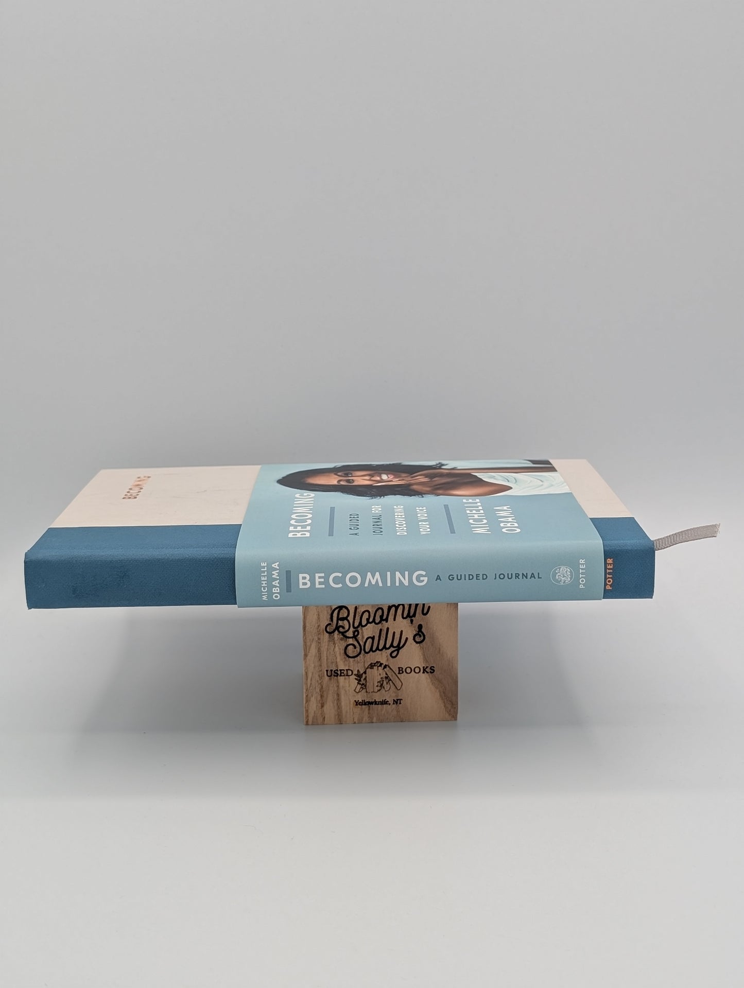 Becoming: A Guided Journal for Discovering Your Voice