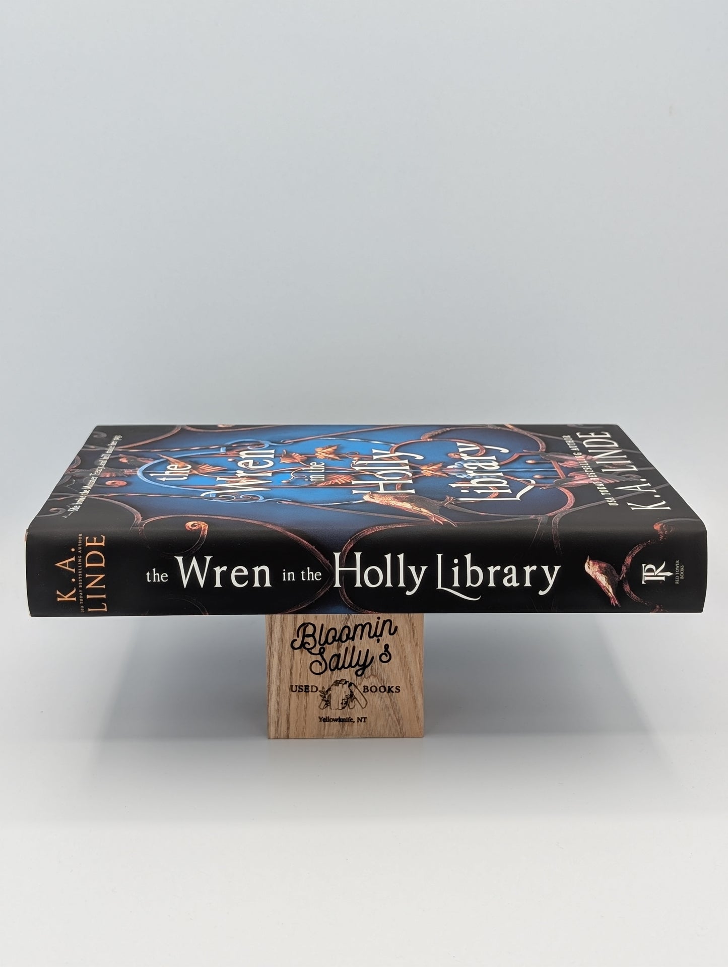 Le Troglodyte mignon dans la bibliothèque Holly (Édition limitée de luxe)