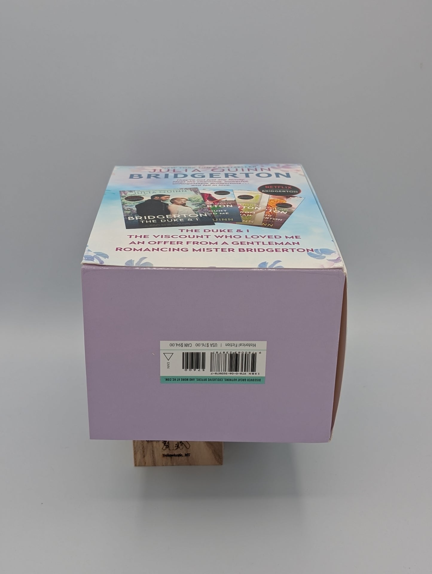 Bridgerton Boxed Set 1-4: The Duke and I/The Viscount Who Loved Me/An Offer from a Gentleman/Romancing Mister Bridgerton (Bridgertons)