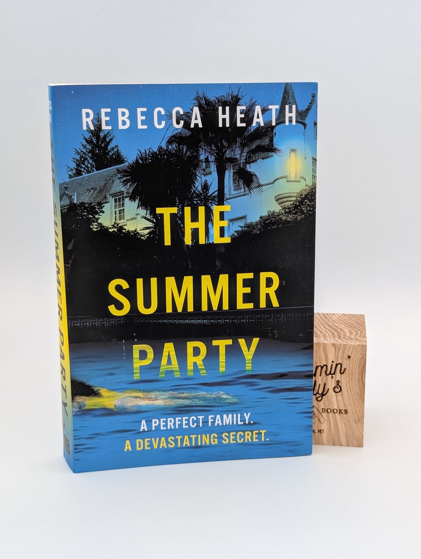 The Summer Party: An absolutely glamorous and unputdownable psychological thriller!