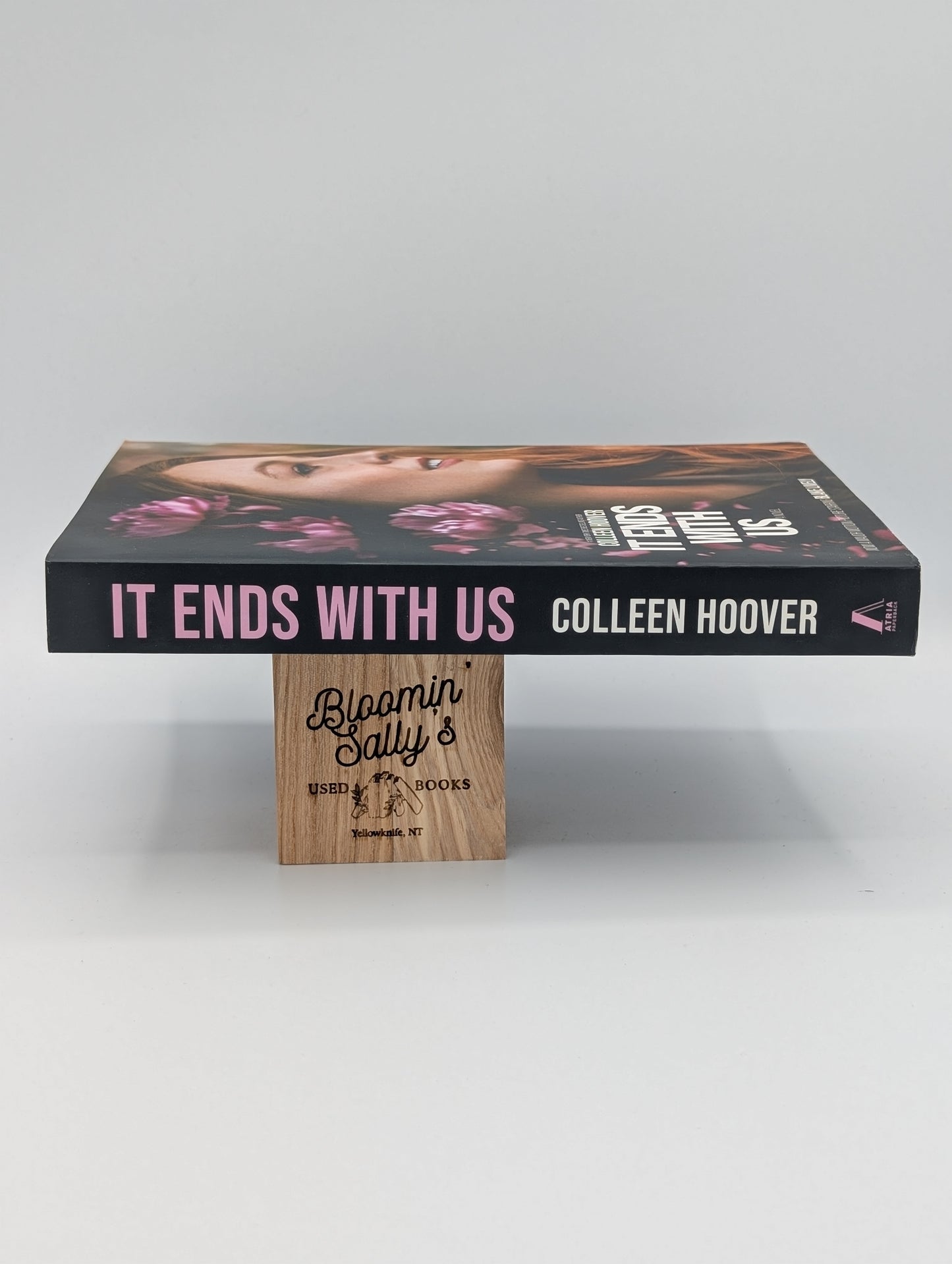 It Ends with Us: A Novel (Movie Cover)