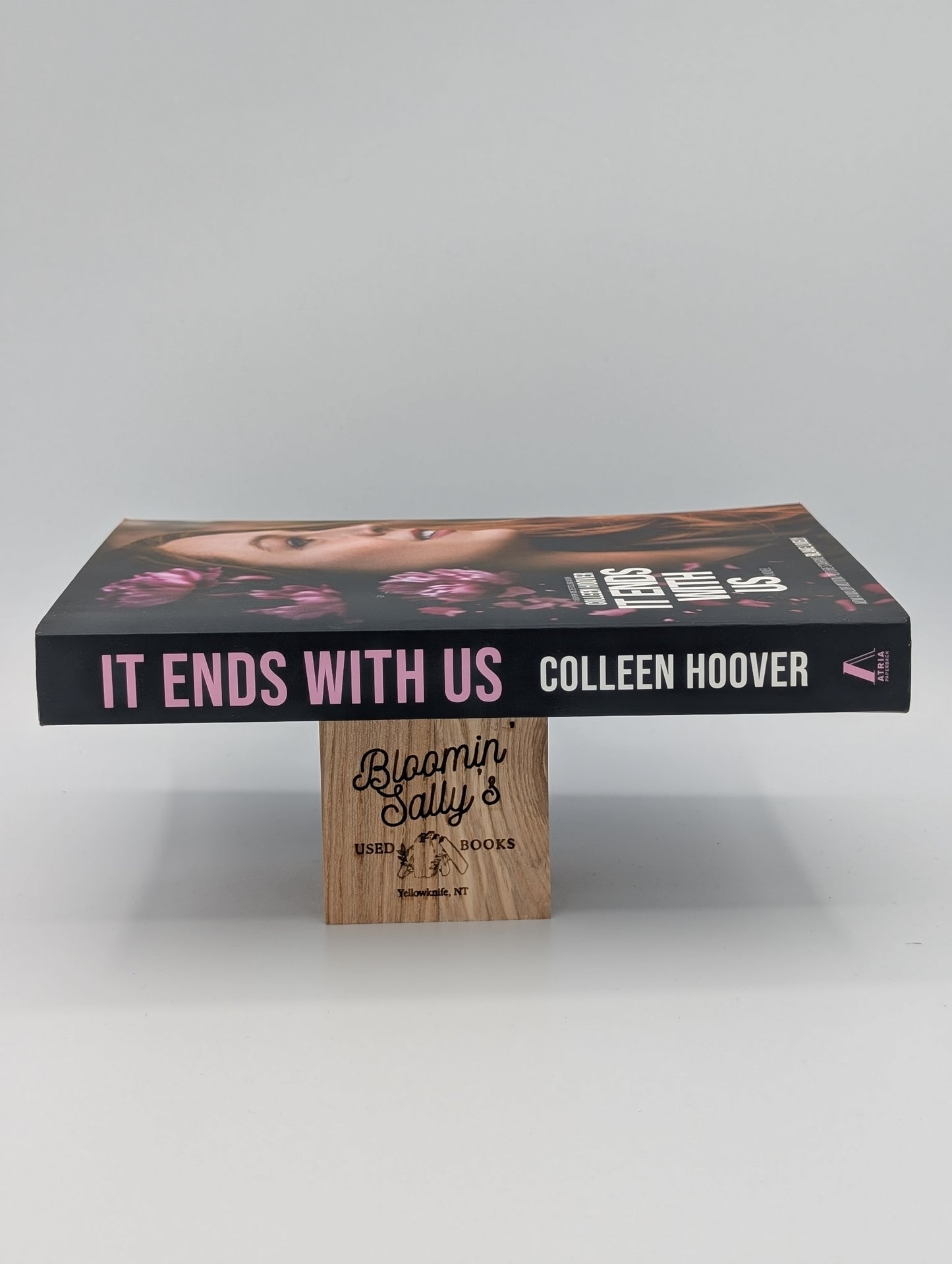 It Ends with Us: A Novel (Movie Cover)