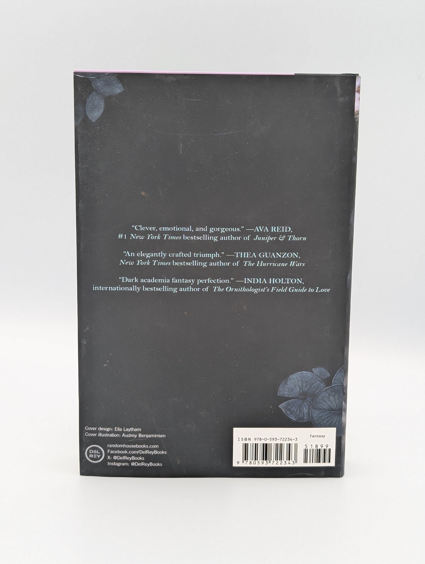 A Dark and Drowning Tide: A Novel (Aardvark Edition)