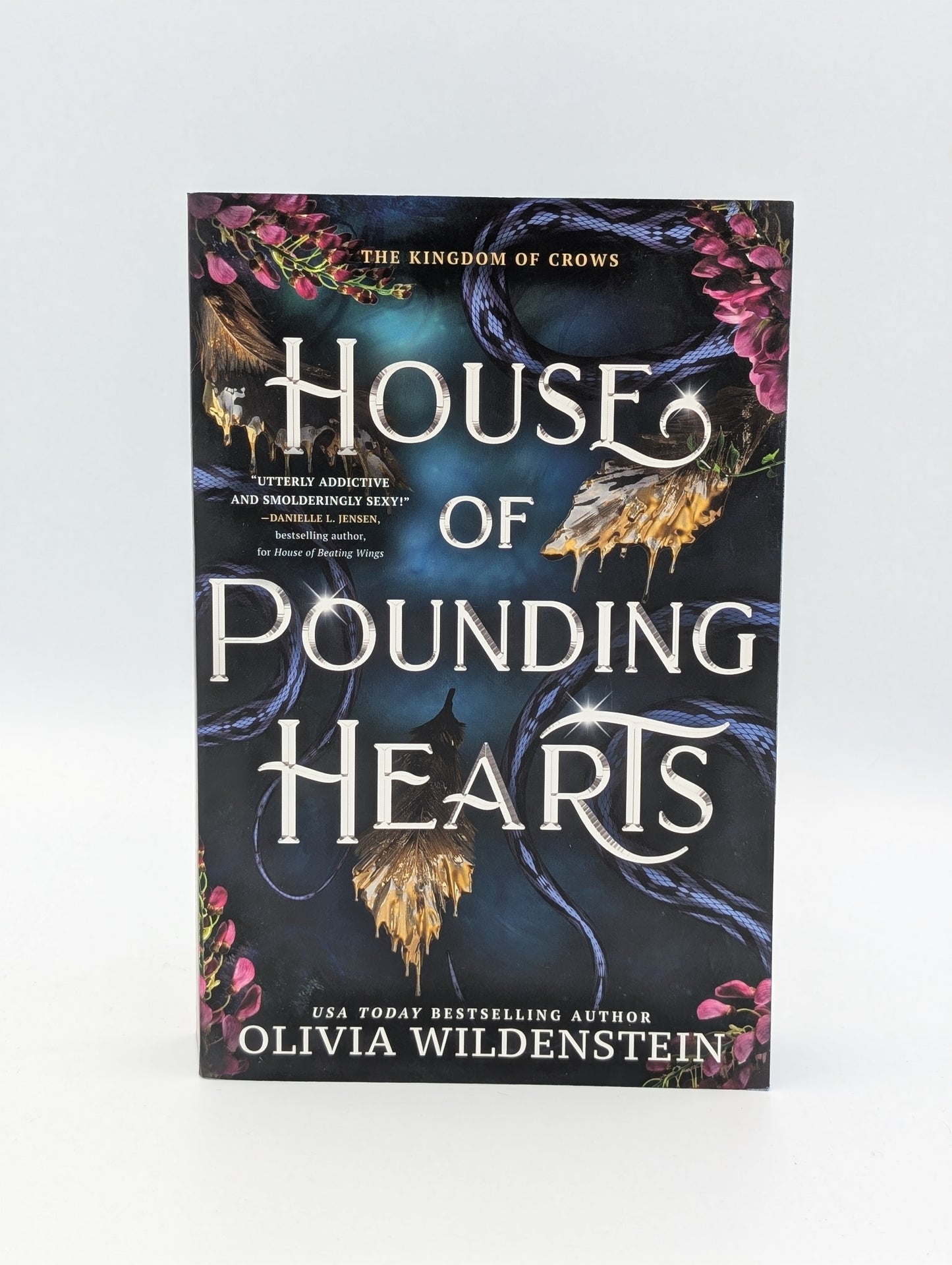 House of Pounding Hearts (Deluxe Edition) (The Kingdom of Crows, 2)