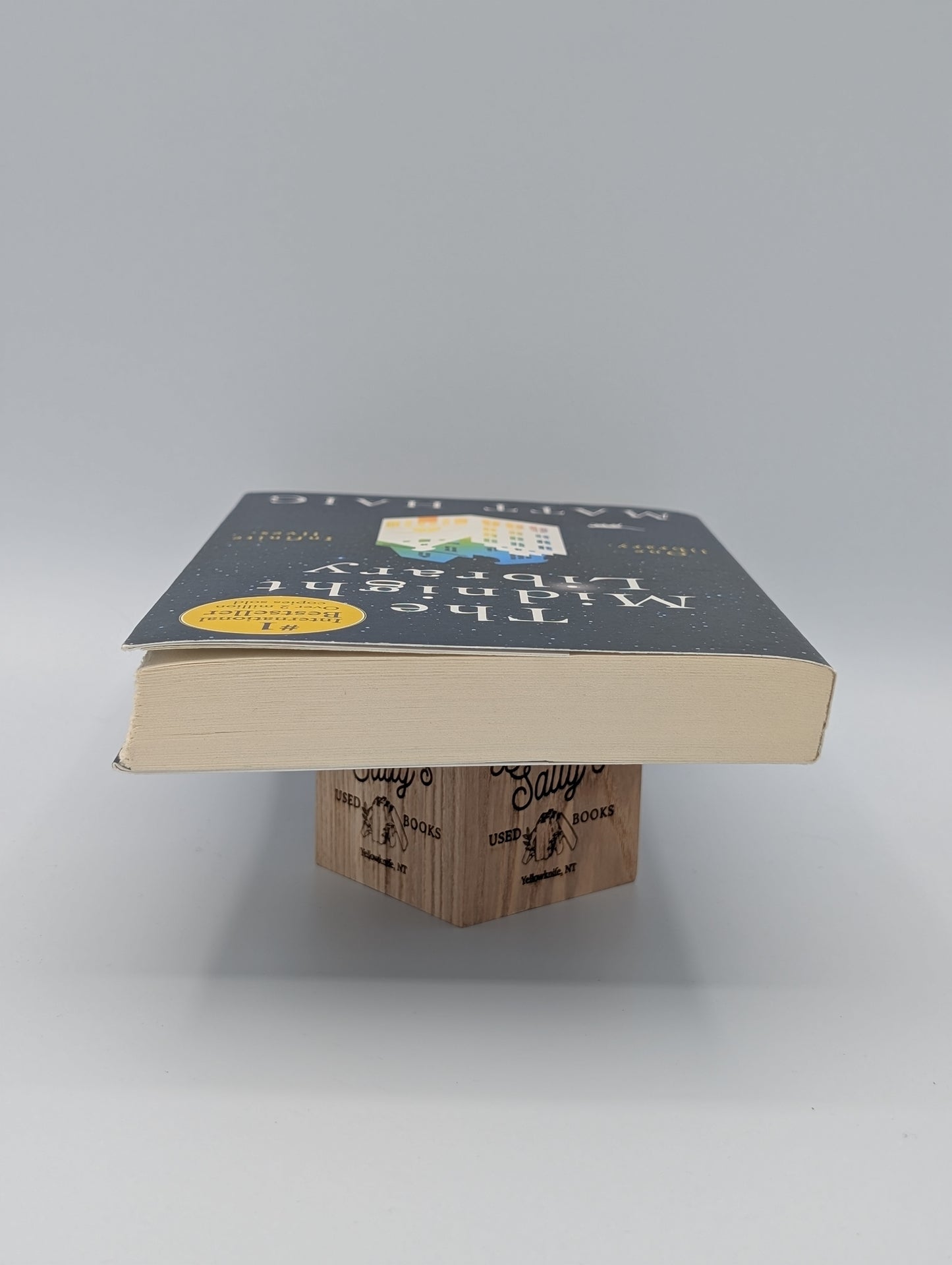 The Midnight Library: A Novel