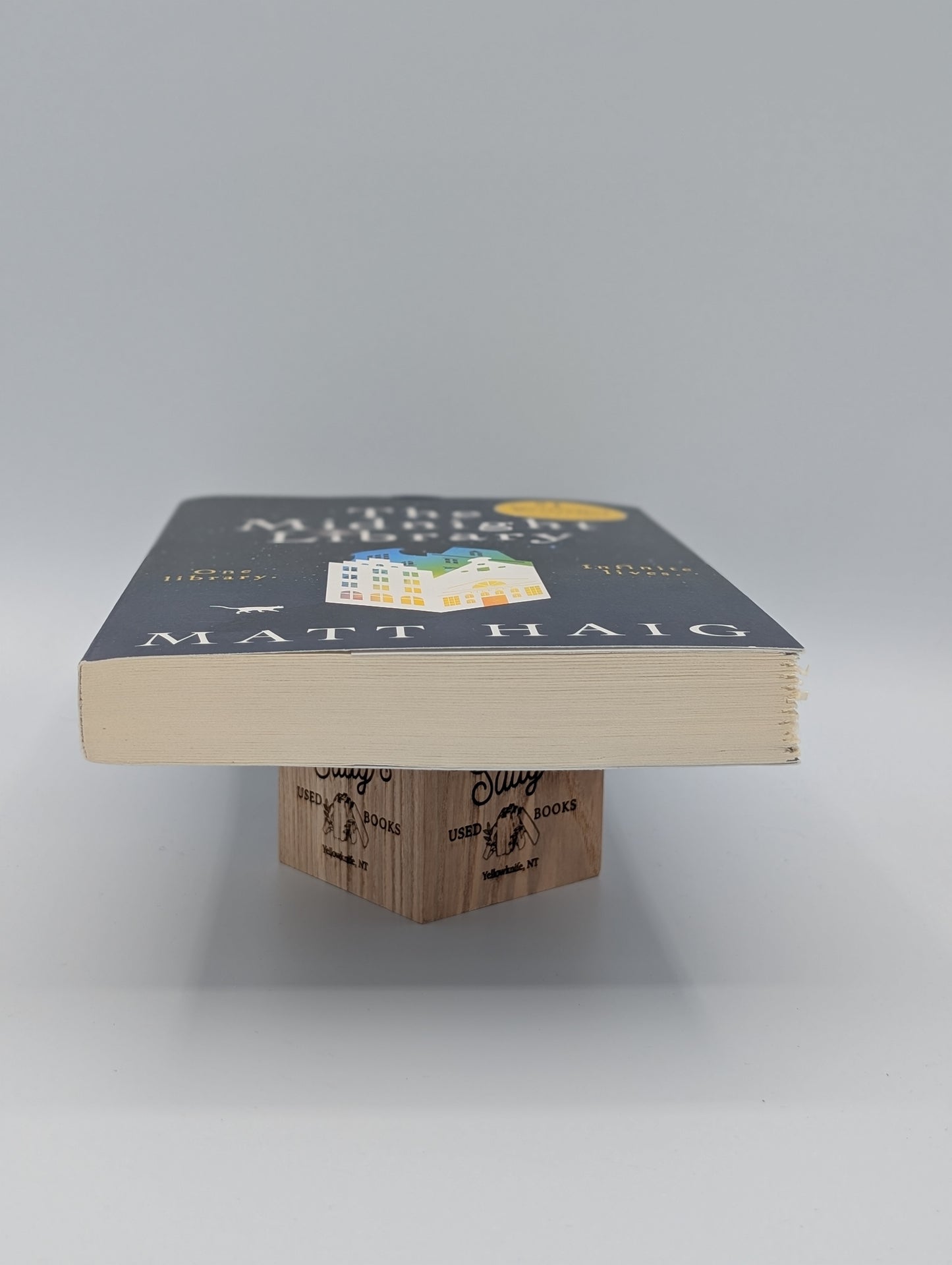 The Midnight Library: A Novel