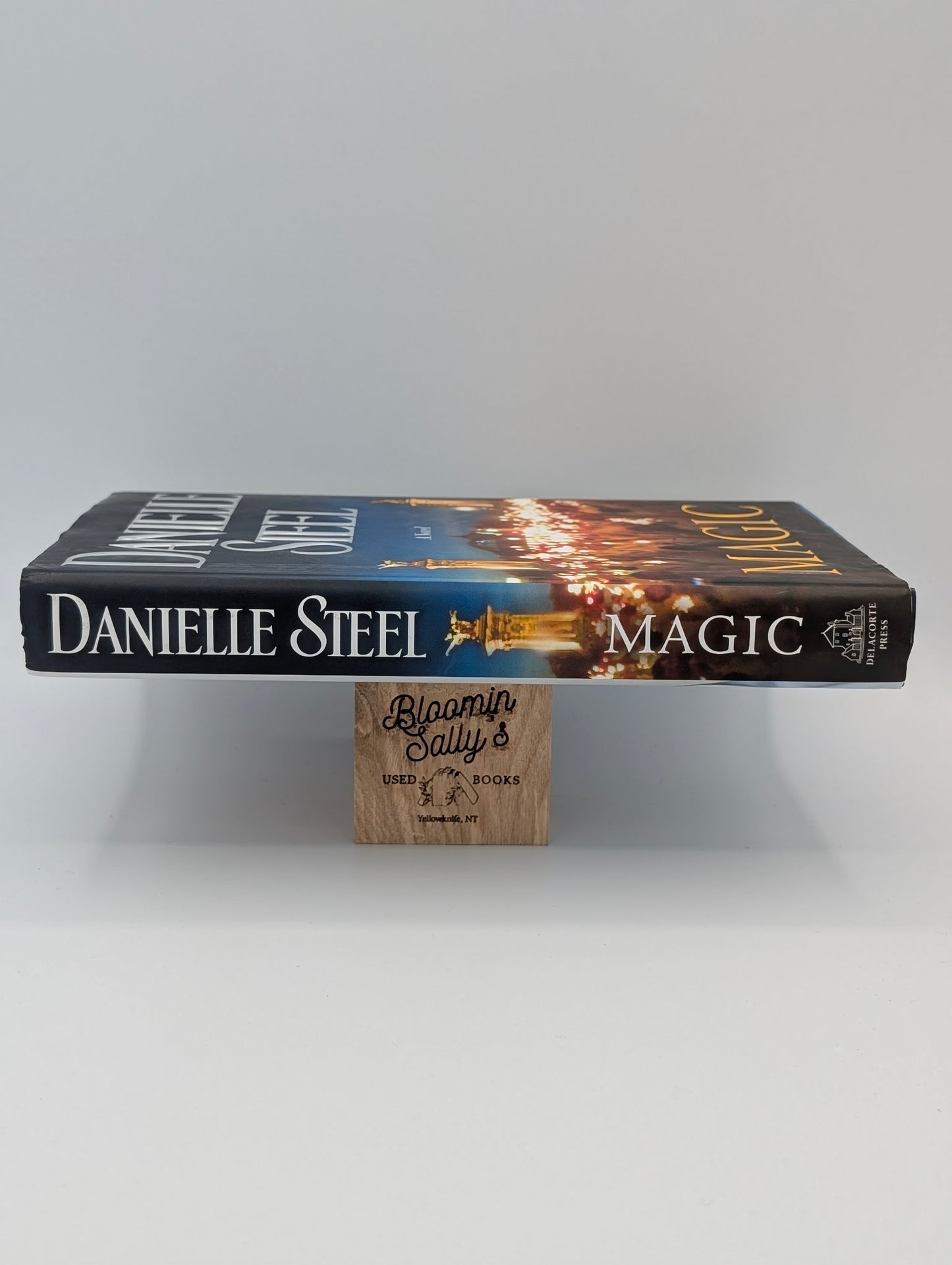 Magic: A Novel
