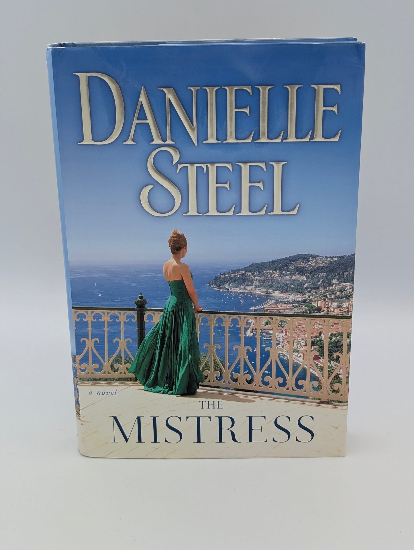 The Mistress: A Novel