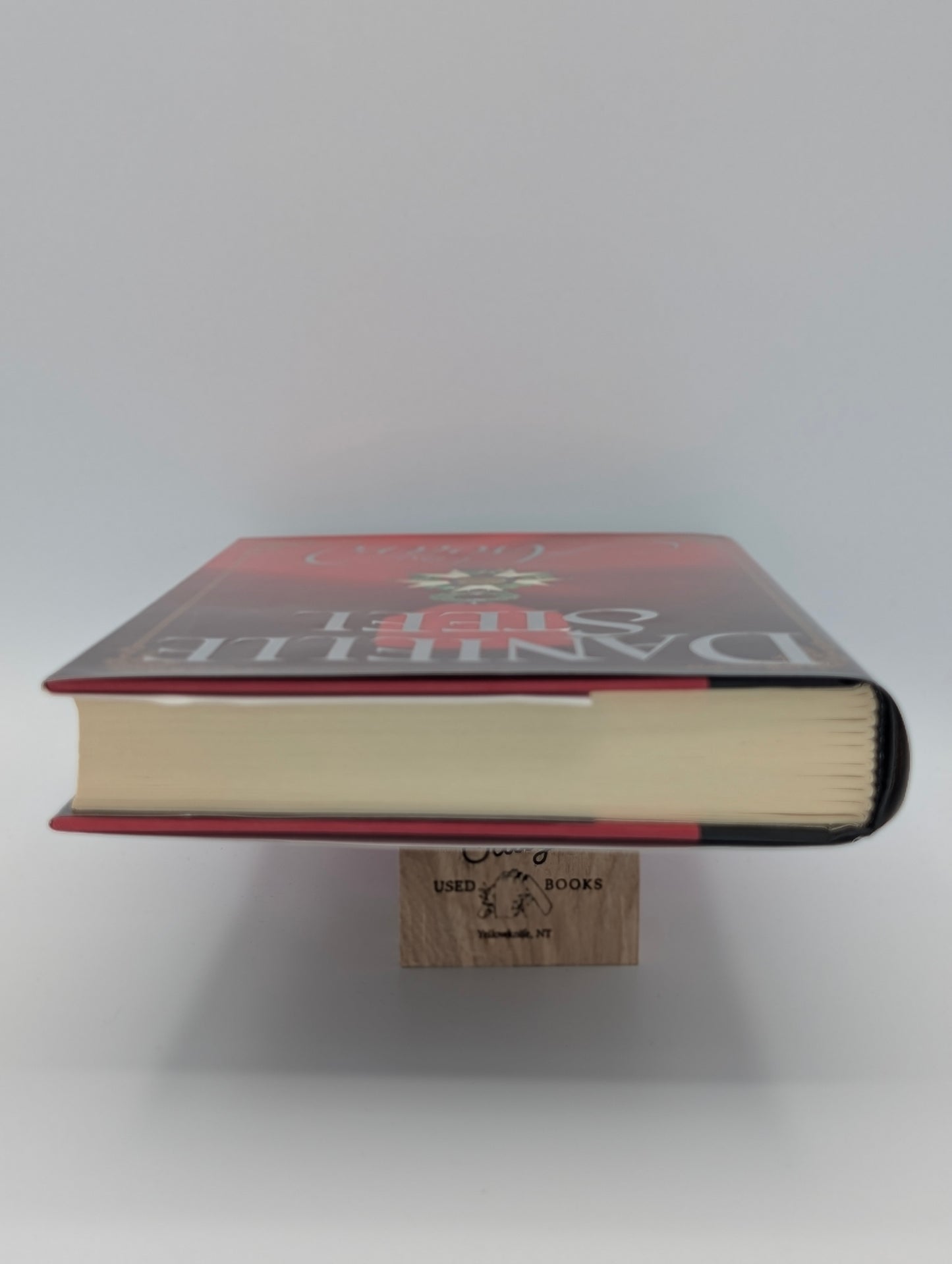 The Award: A Novel