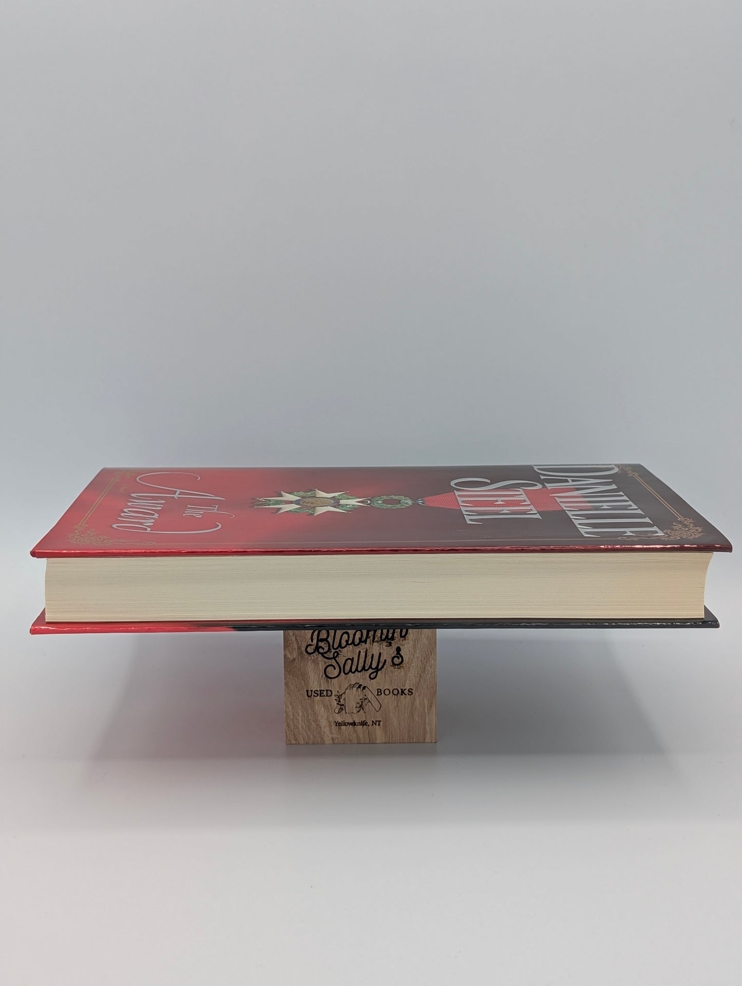 The Award: A Novel