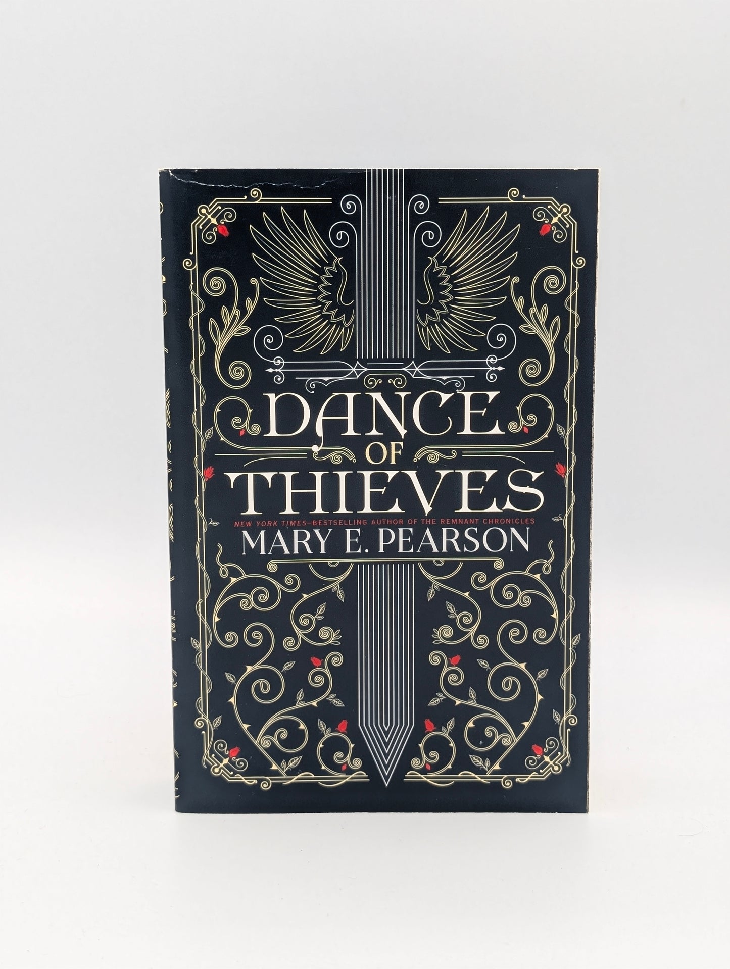 Dance of Thieves (Dance of Thieves, 1)
