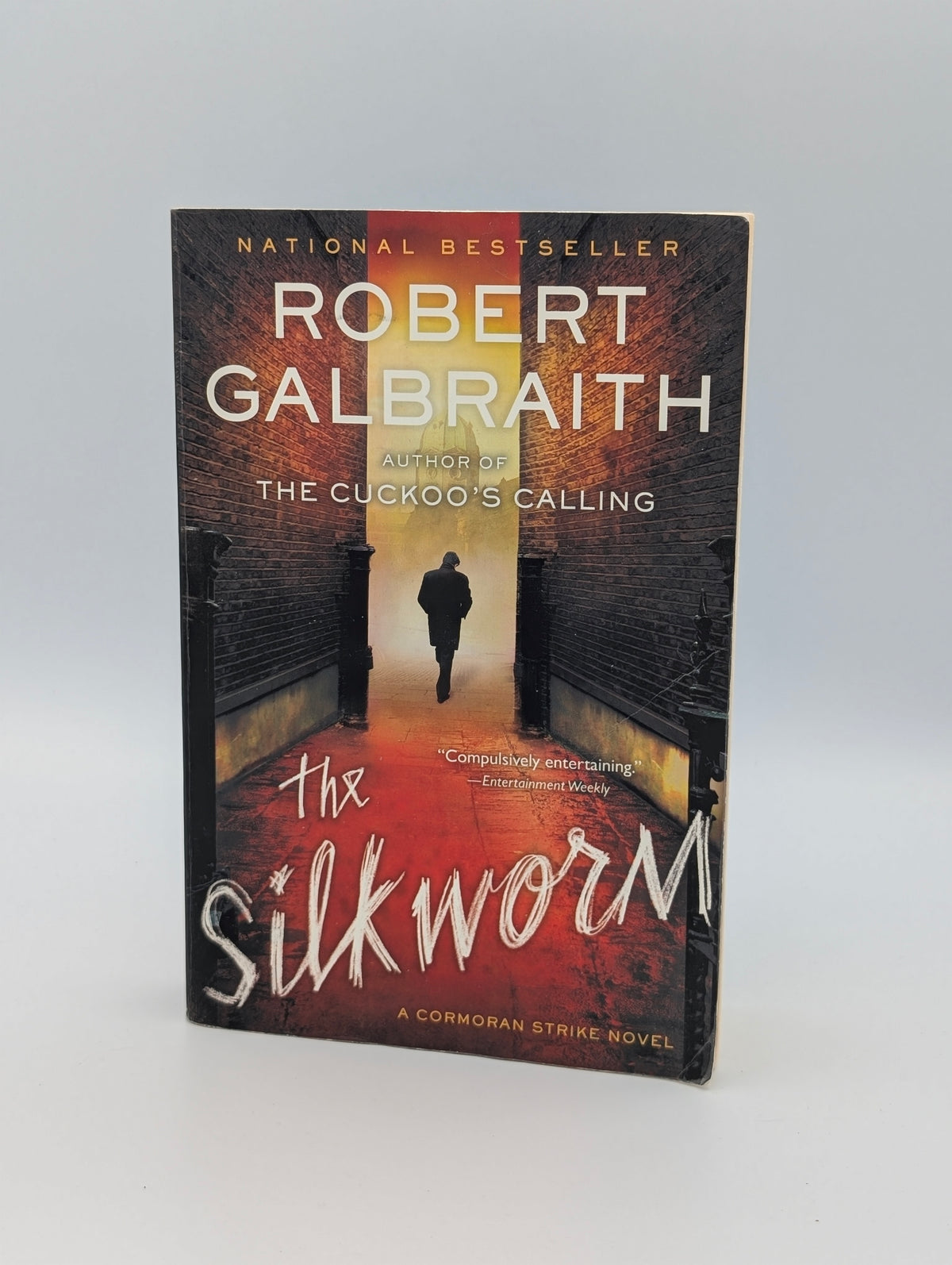 The Silkworm (A Cormoran Strike Novel, 2)