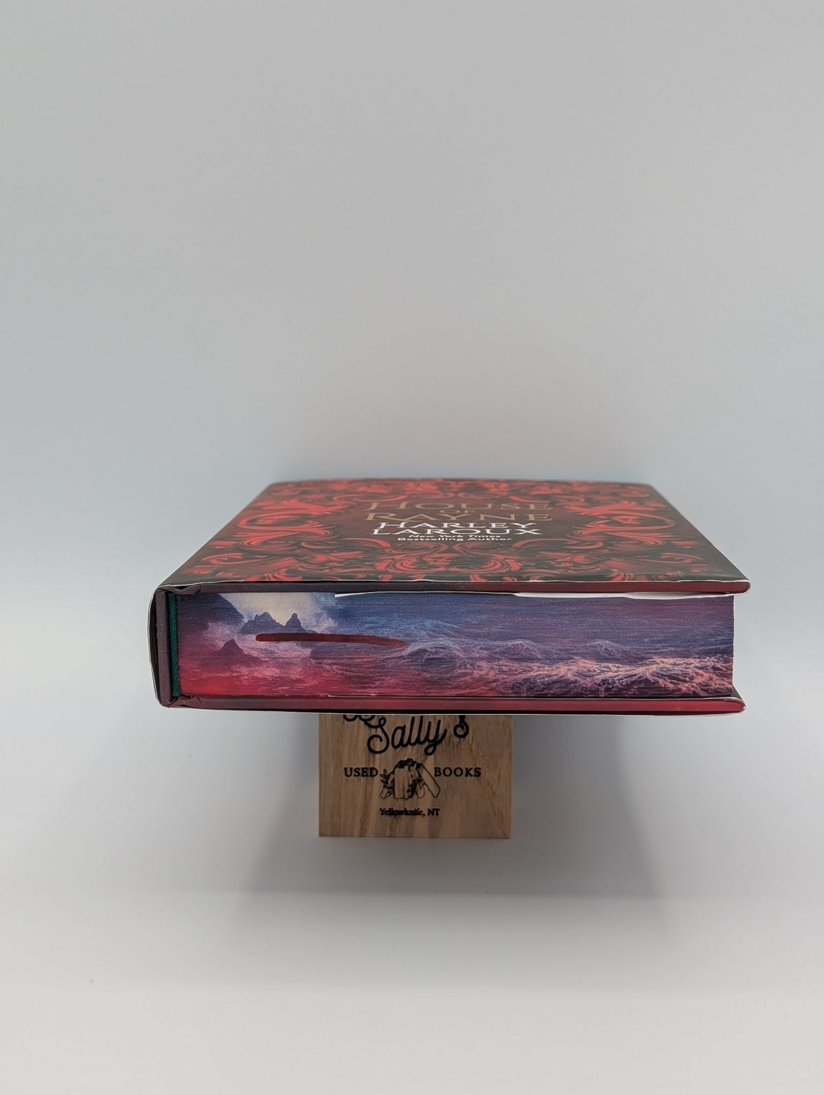 House of Rayne: Deluxe Limited Edition