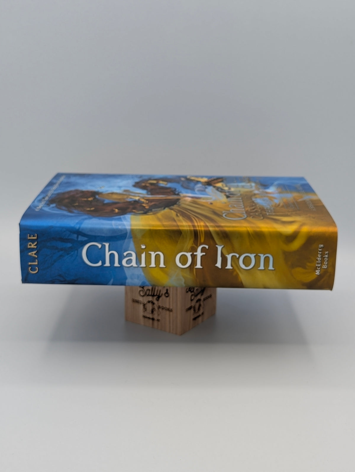 Chain of Iron (2) (The Last Hours)