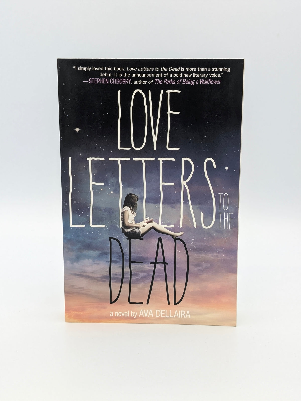 Love Letters to the Dead: A Novel