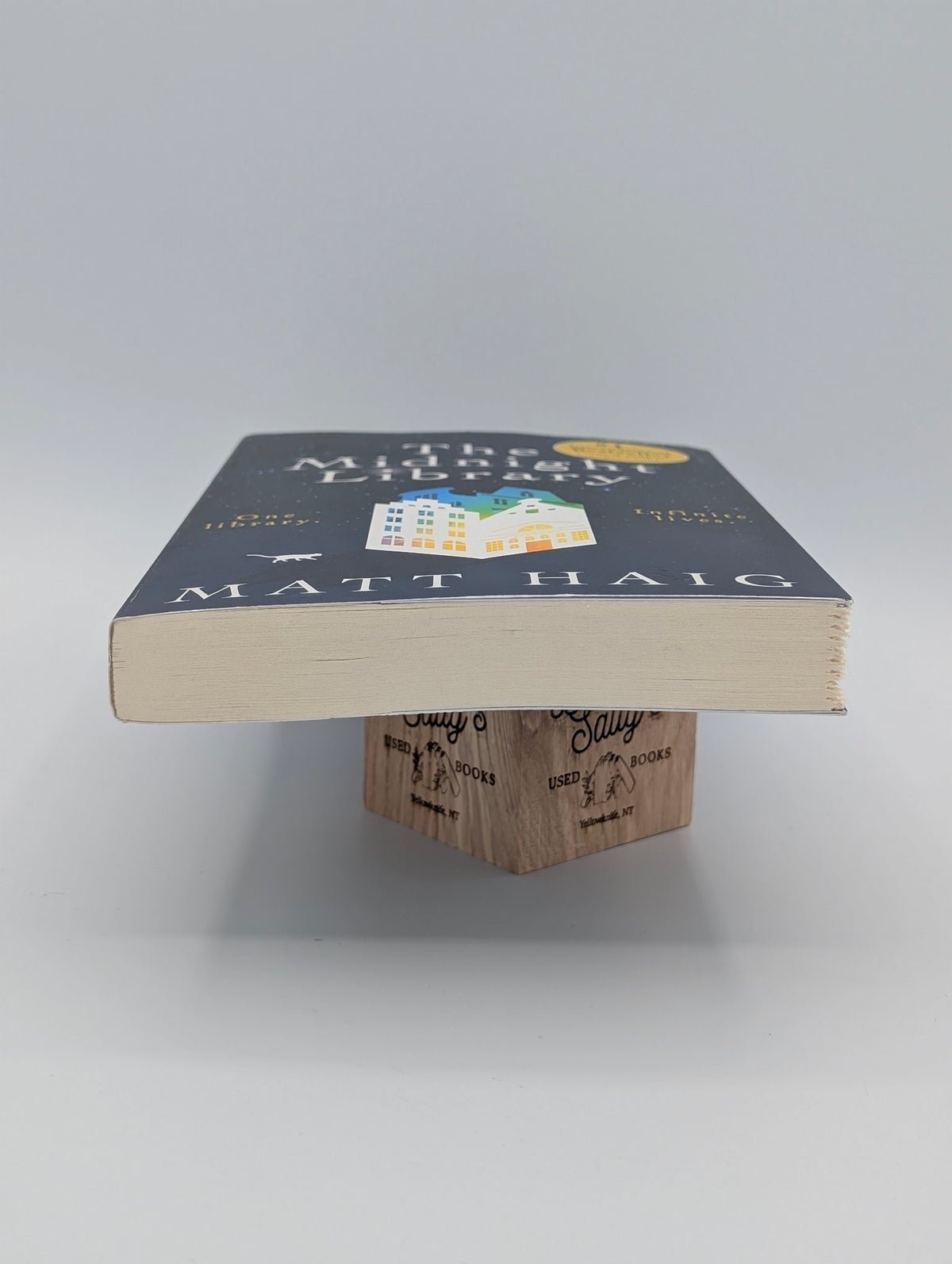The Midnight Library: A Novel