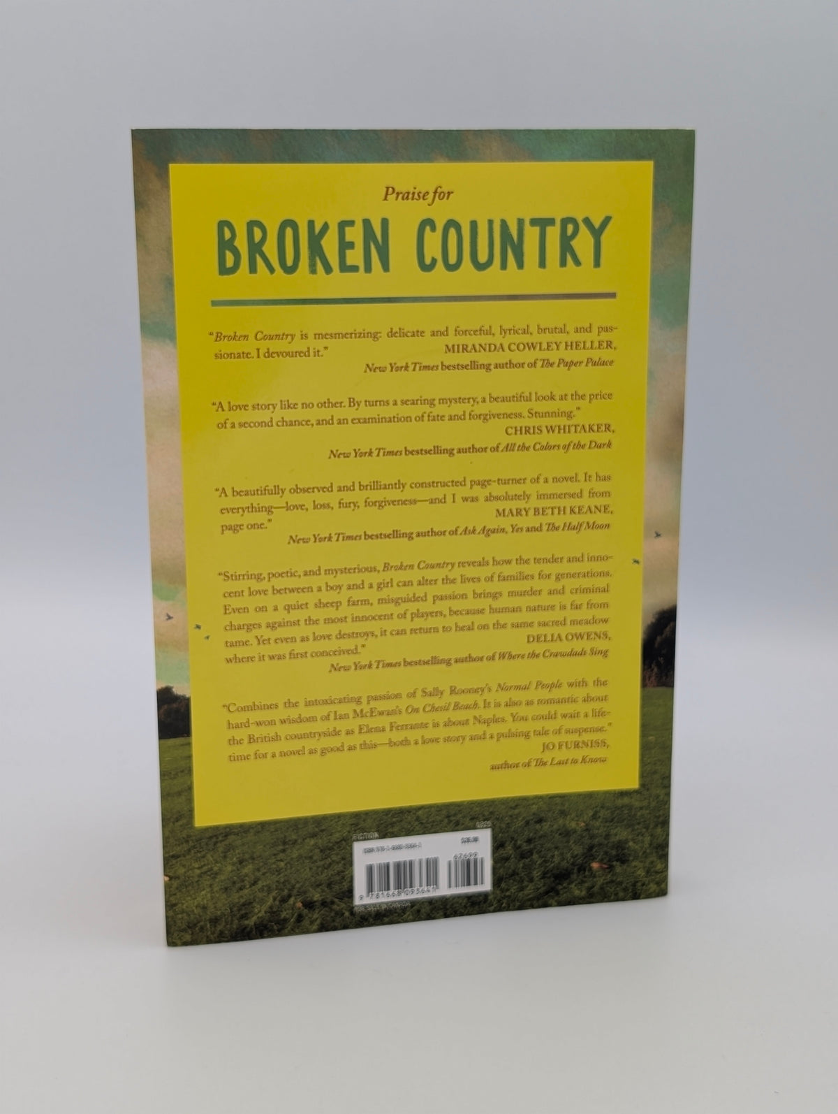 Broken Country (Reese's Book Club)