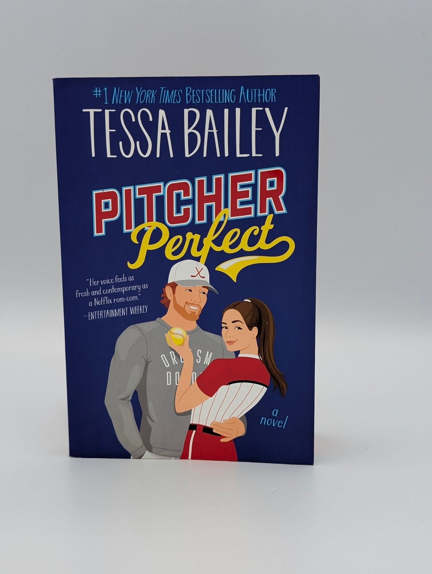Pitcher Perfect: A Spicy Fake-Dating Sports Romance (Big Shots, 4)
