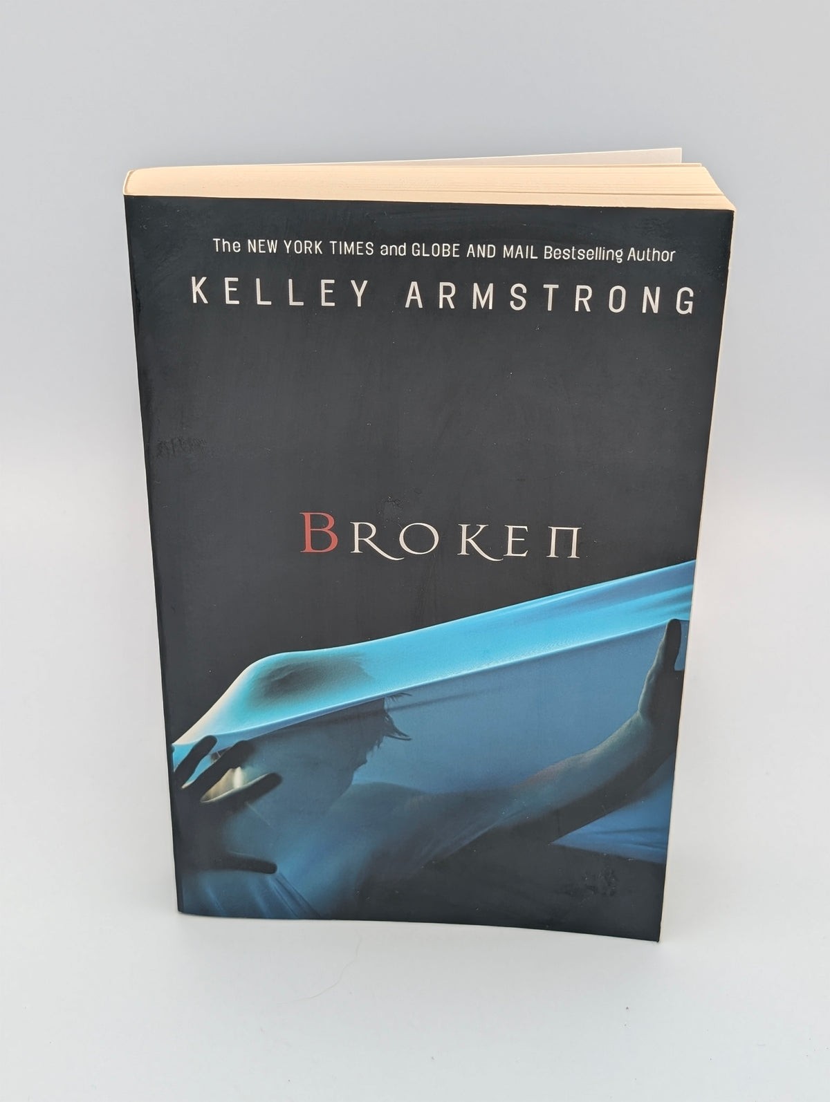 Broken (The Women of the Otherworld Series)