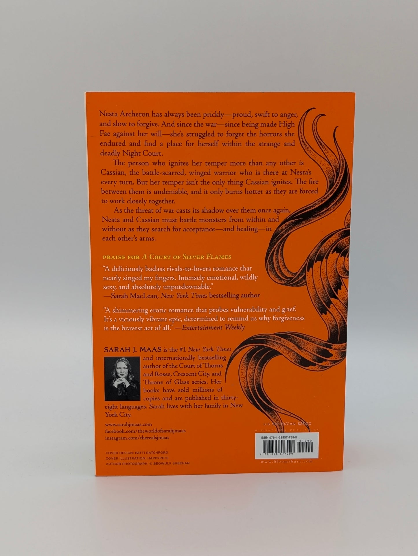 A Court of Silver Flames (A Court of Thorns and Roses, 5)