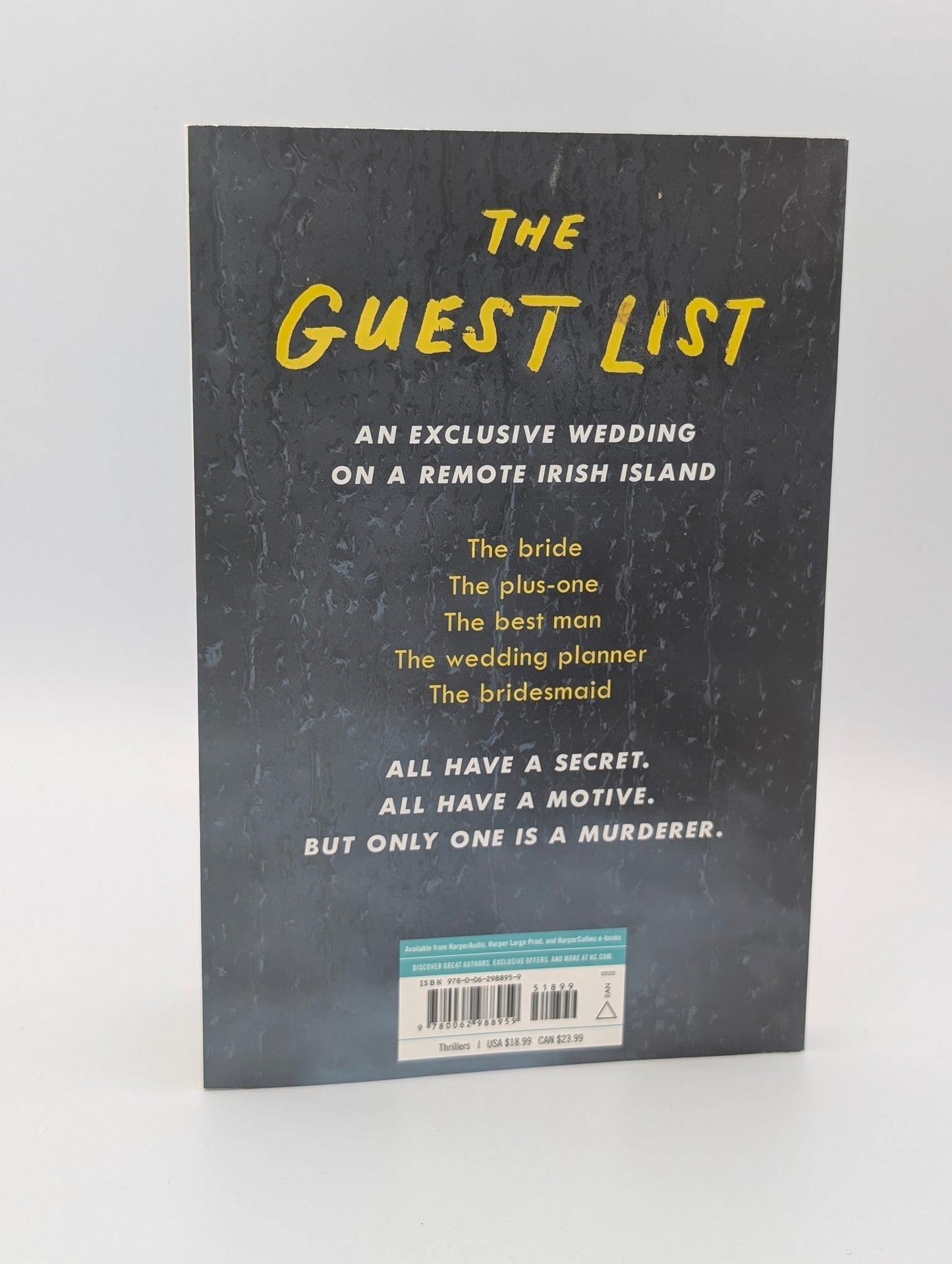 The Guest List: A Novel