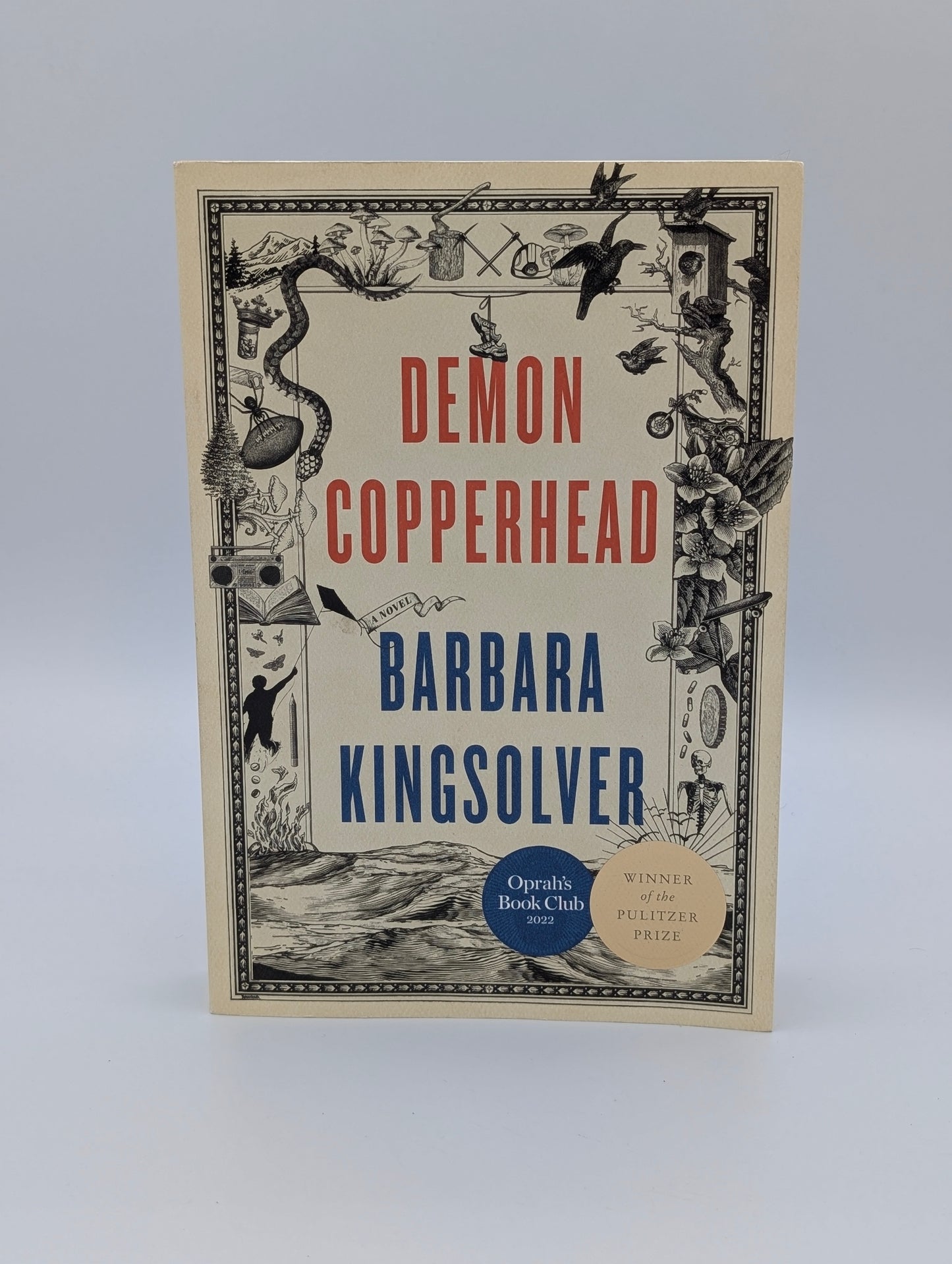 Demon Copperhead Intl: A Pulitzer Prize Winner (Oprah's Book Club)