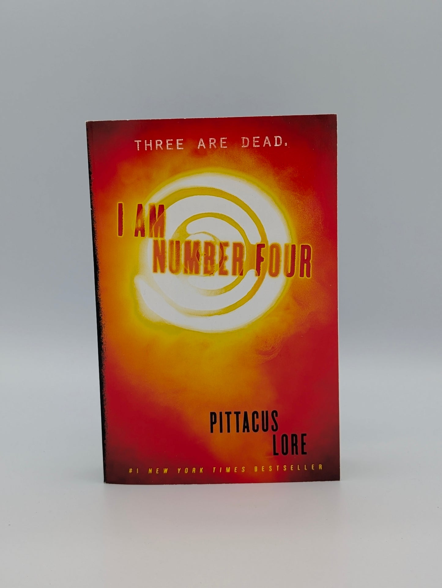 I Am Number Four (Lorien Legacies, 1)