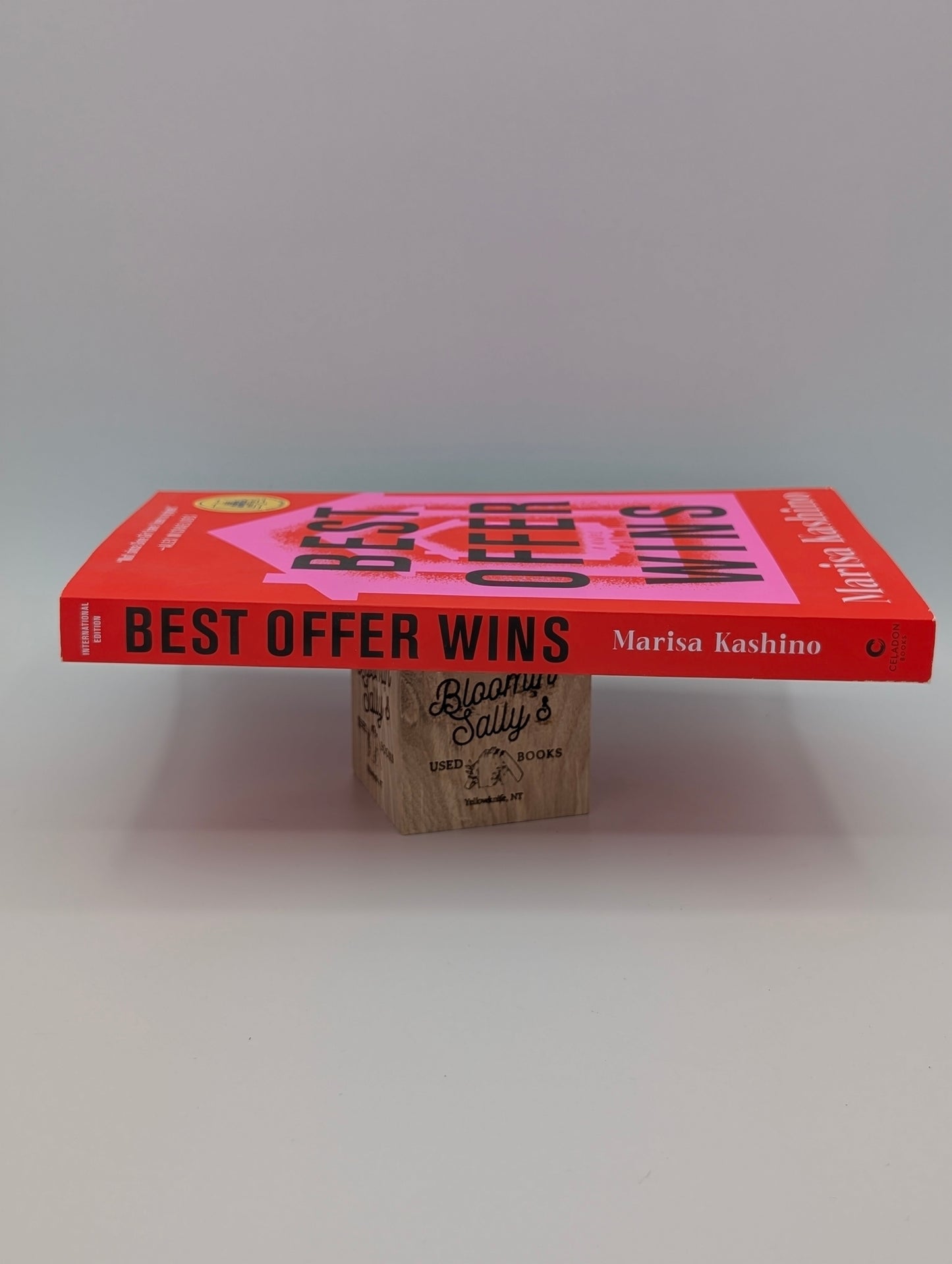 Best Offer Wins (A GMA Book Club Pick)