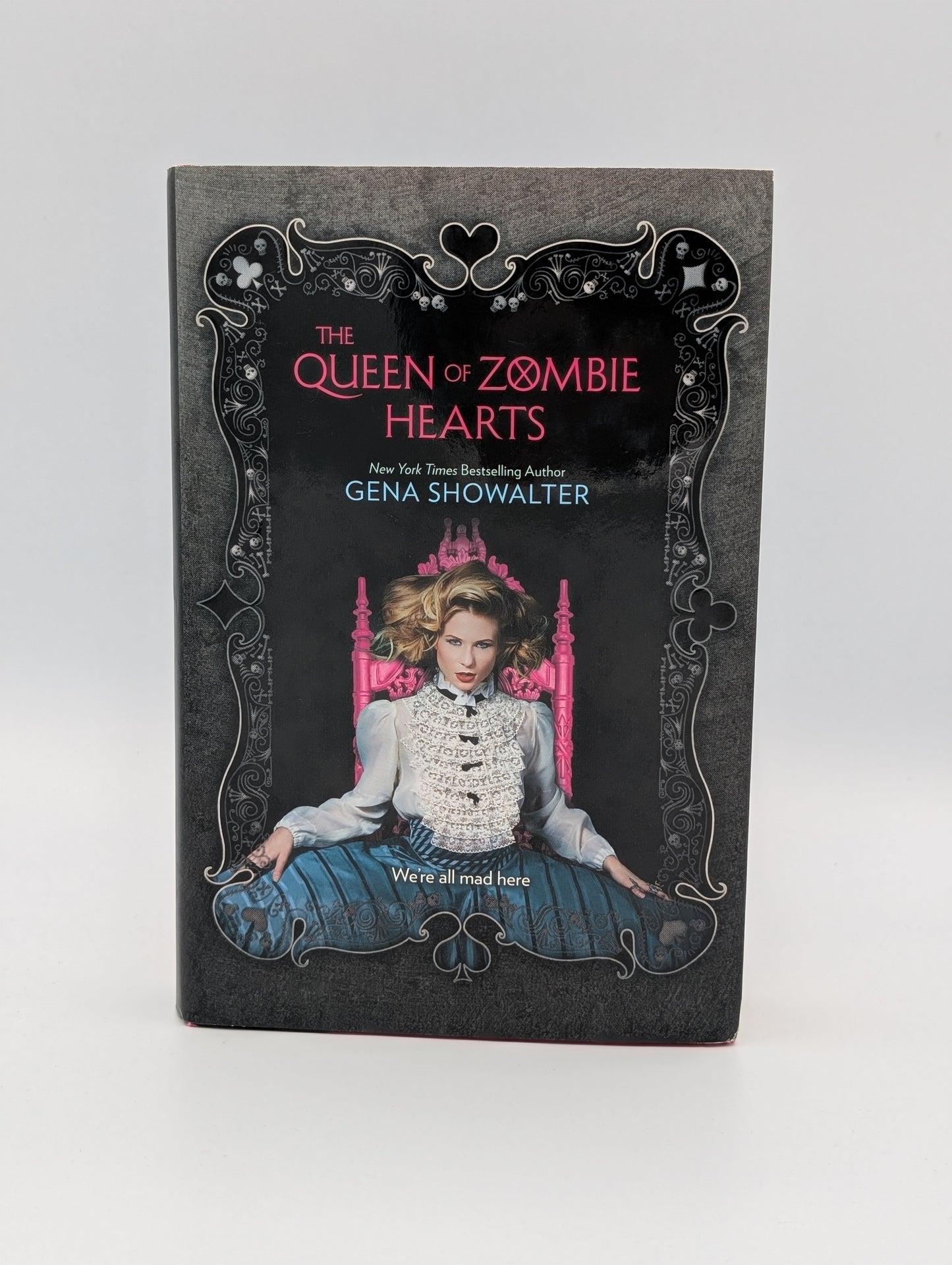 The Queen of Zombie Hearts (White Rabbit Chronicles)