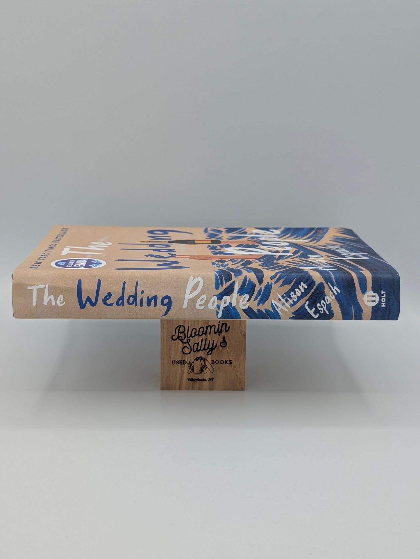The Wedding People: A Novel (Read With Jenna)