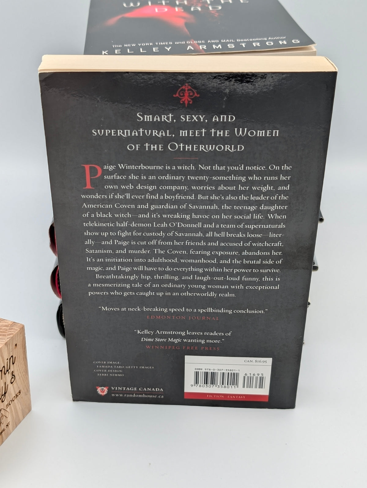 Kelley Armstrong – Women of the Otherworld Series 11-Book Bundle