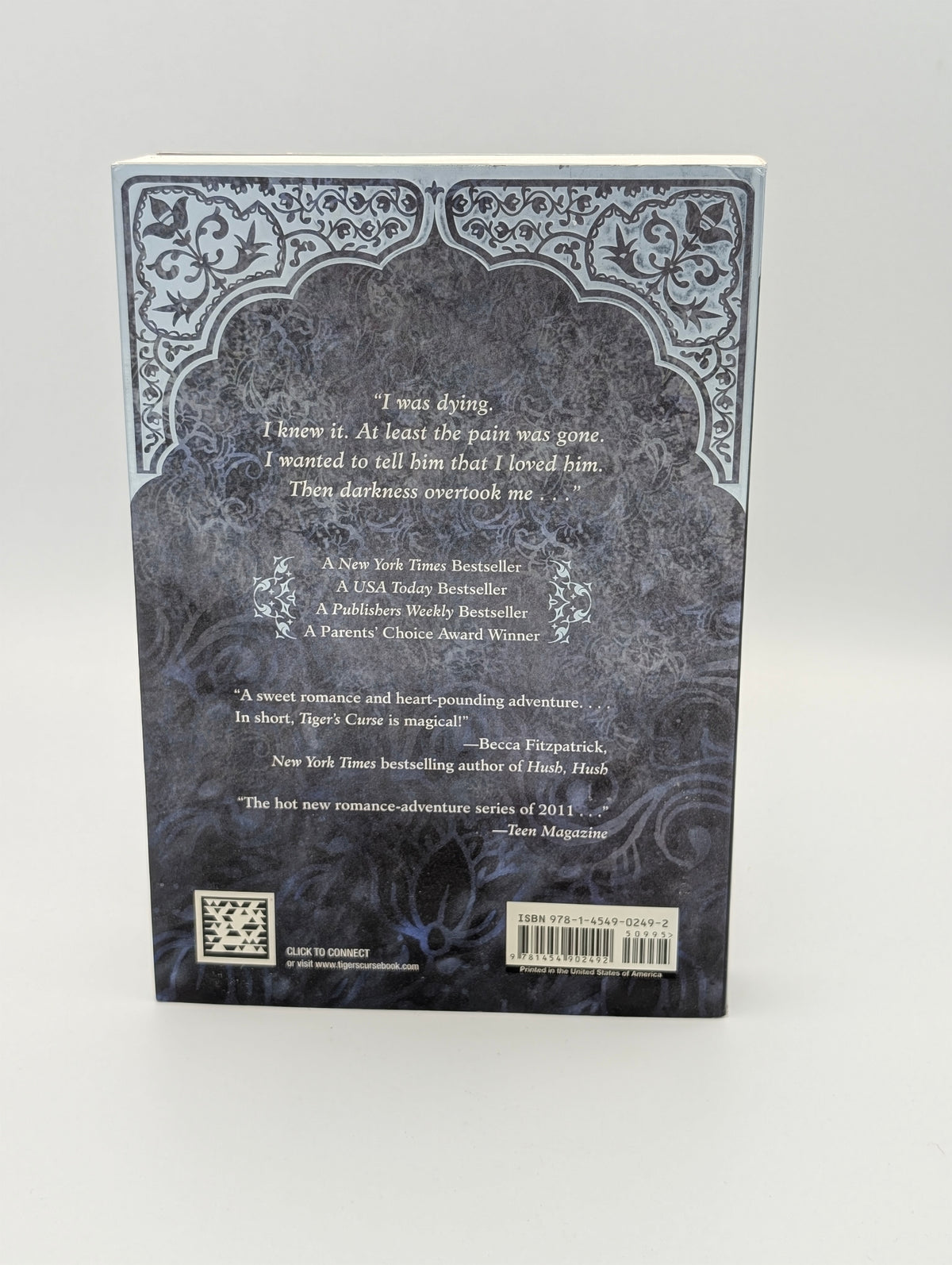 Tiger's Curse (Tiger Saga, 1)