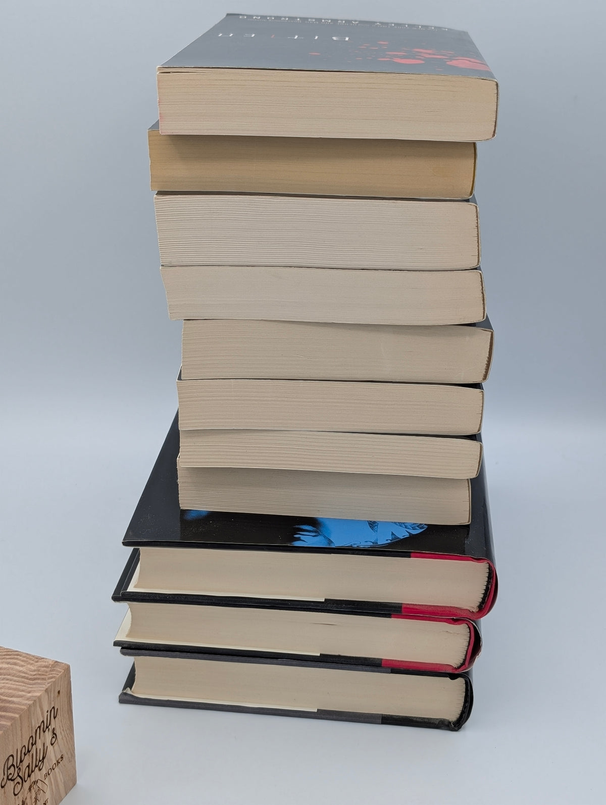 Kelley Armstrong – Women of the Otherworld Series 11-Book Bundle