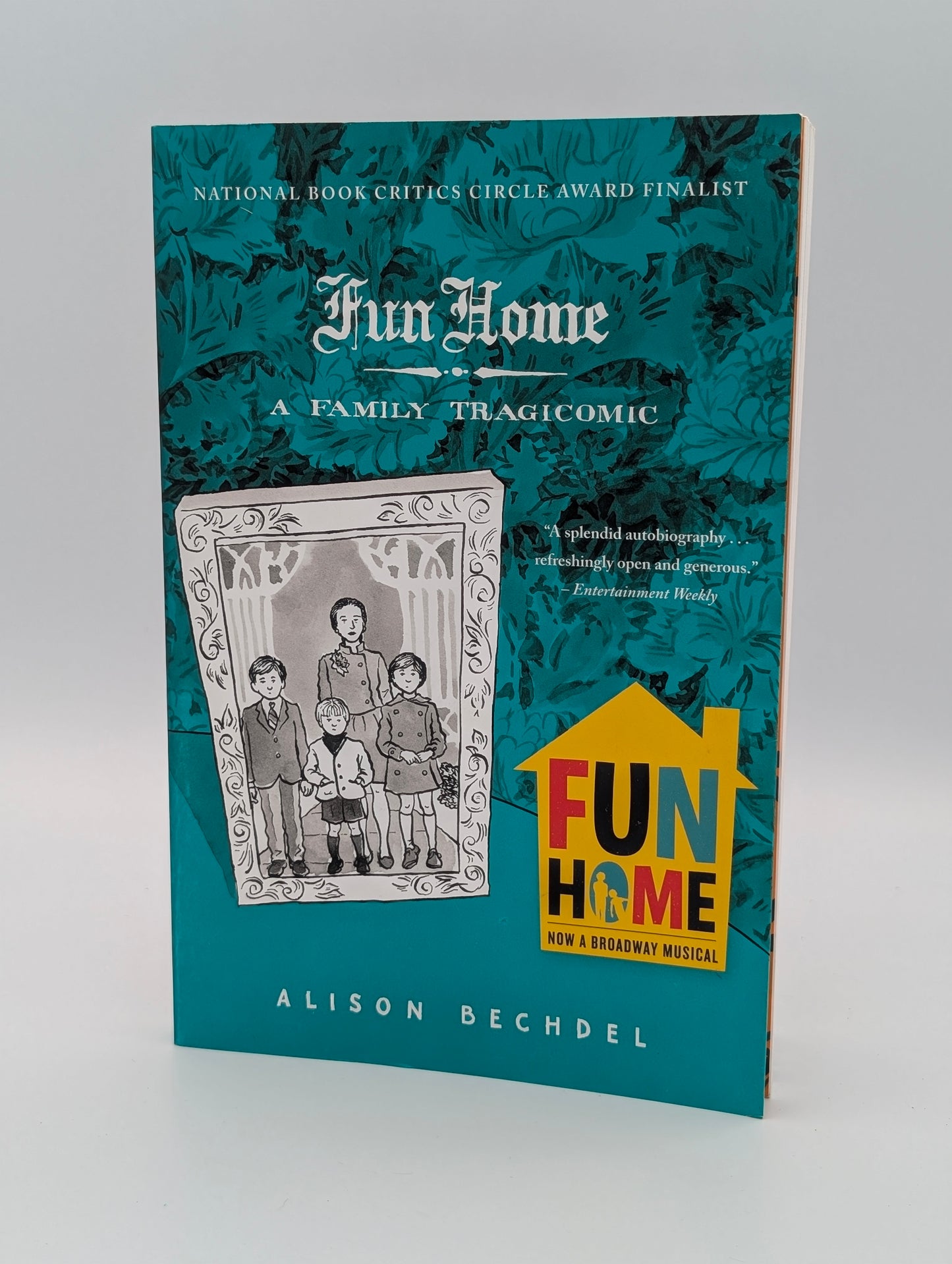 Fun Home: A Family Tragicomic