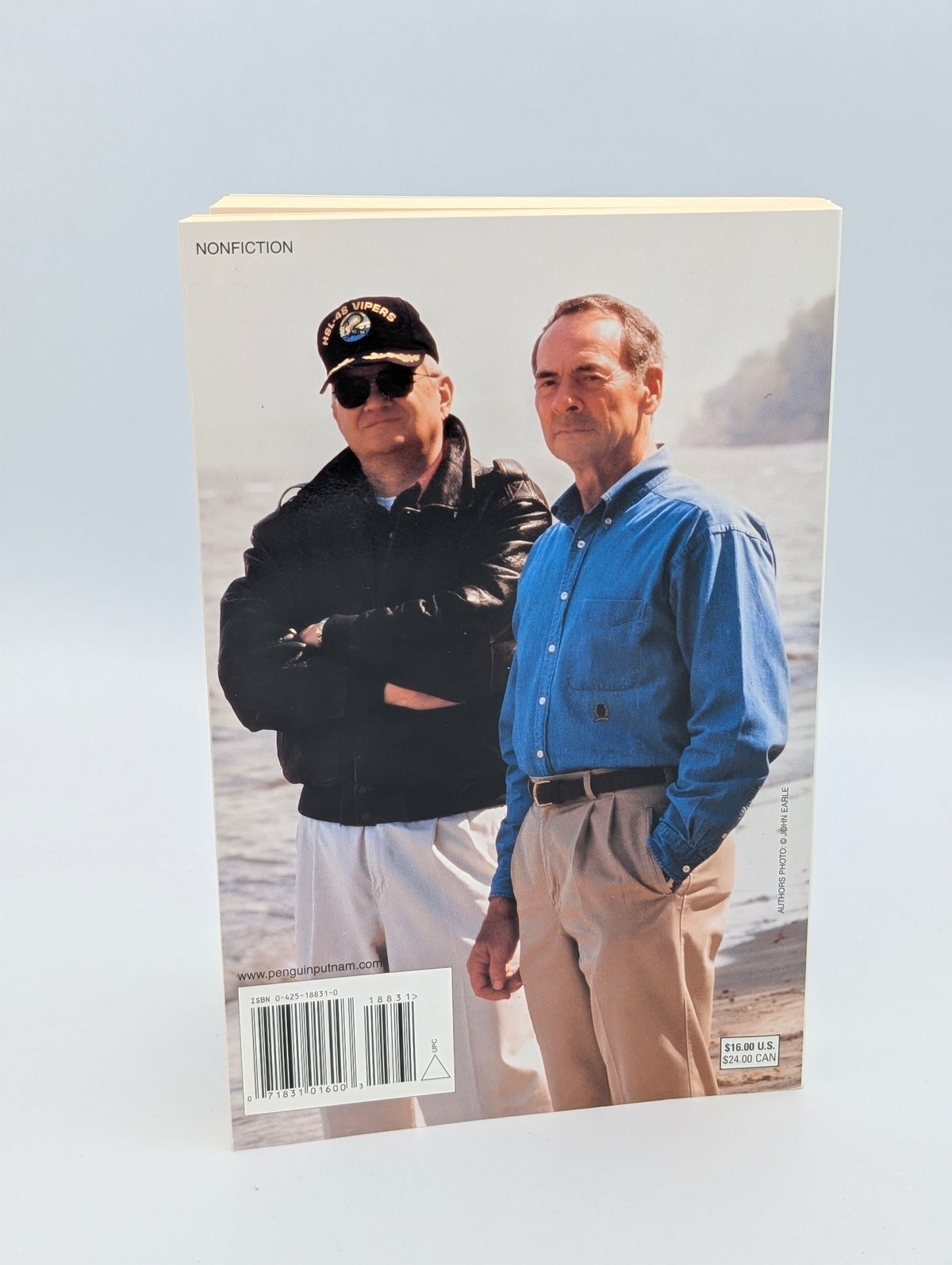 Shadow Warriors: Inside the Special Forces (Commander Series)