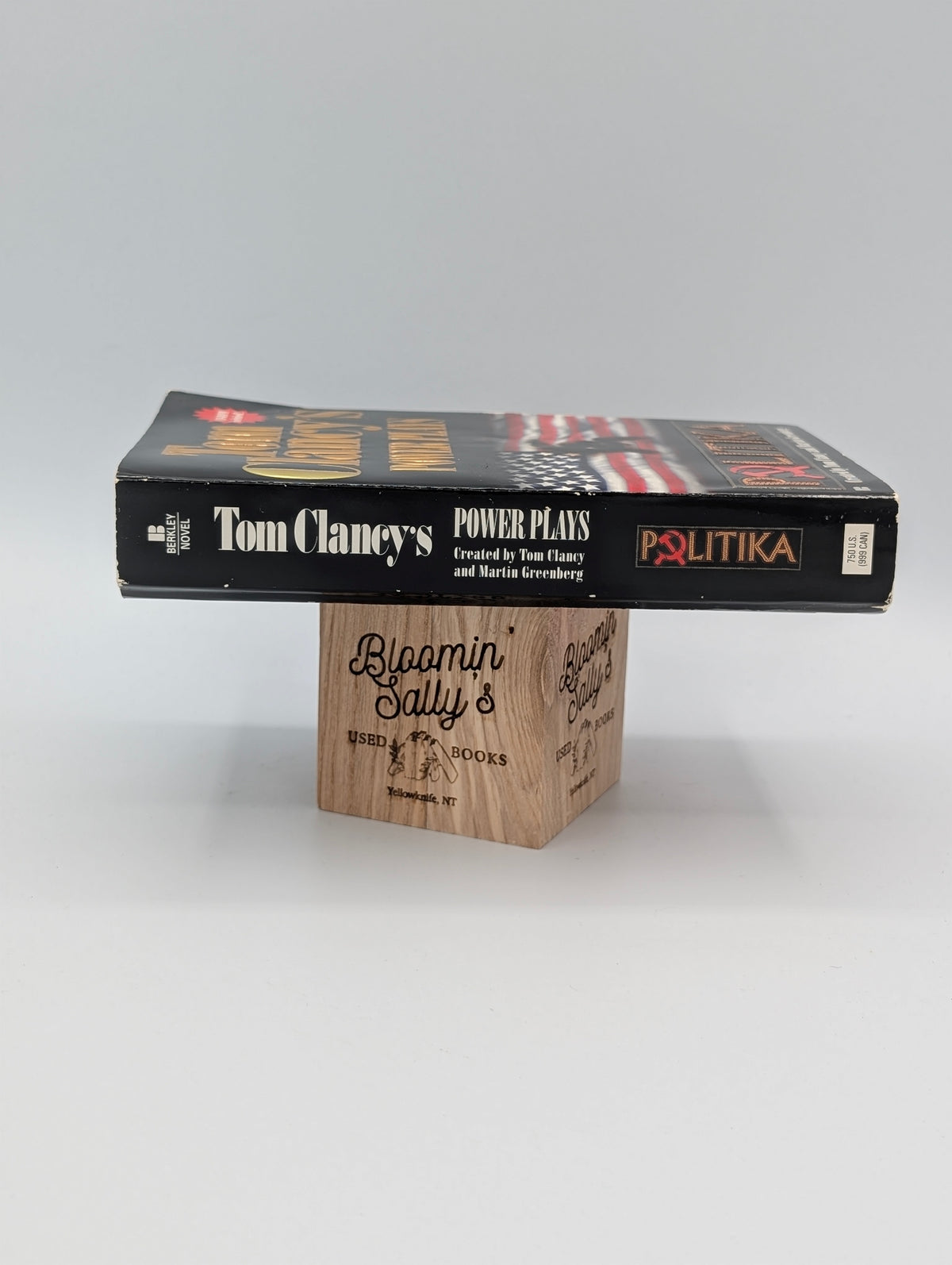 Politika (Tom Clancy's Power Plays, Book 1)