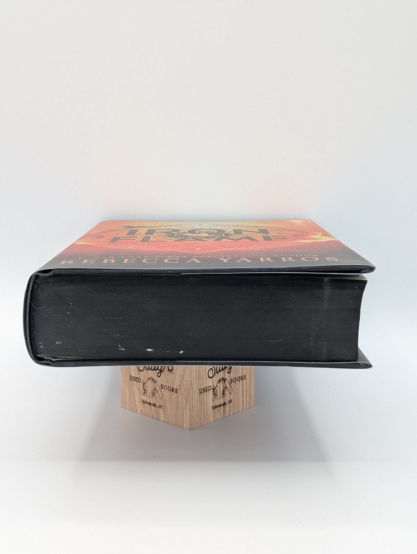 Iron Flame (The Empyrean, 2)