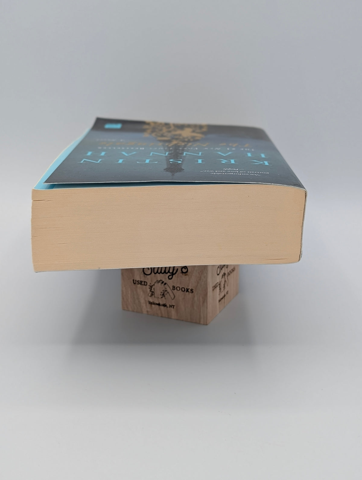 The Nightingale: A Novel