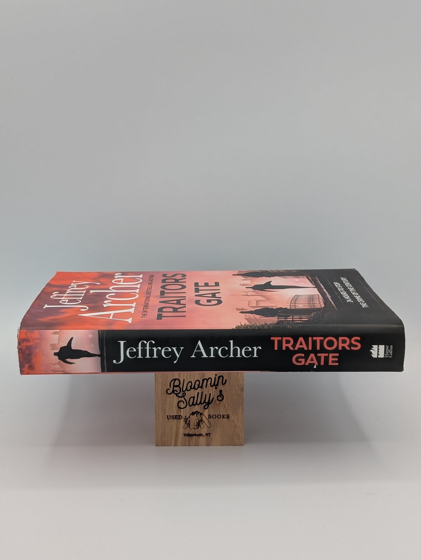 Traitors Gate (William Warwick Novels) (William Warwick Novels)